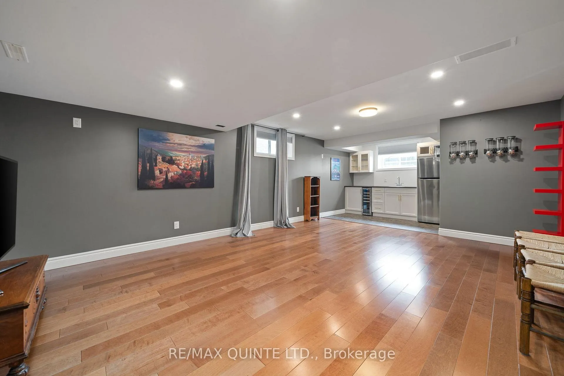 Photo 26 of 10 Meagher Place, Belleville, Belleville Ward — HOMEH