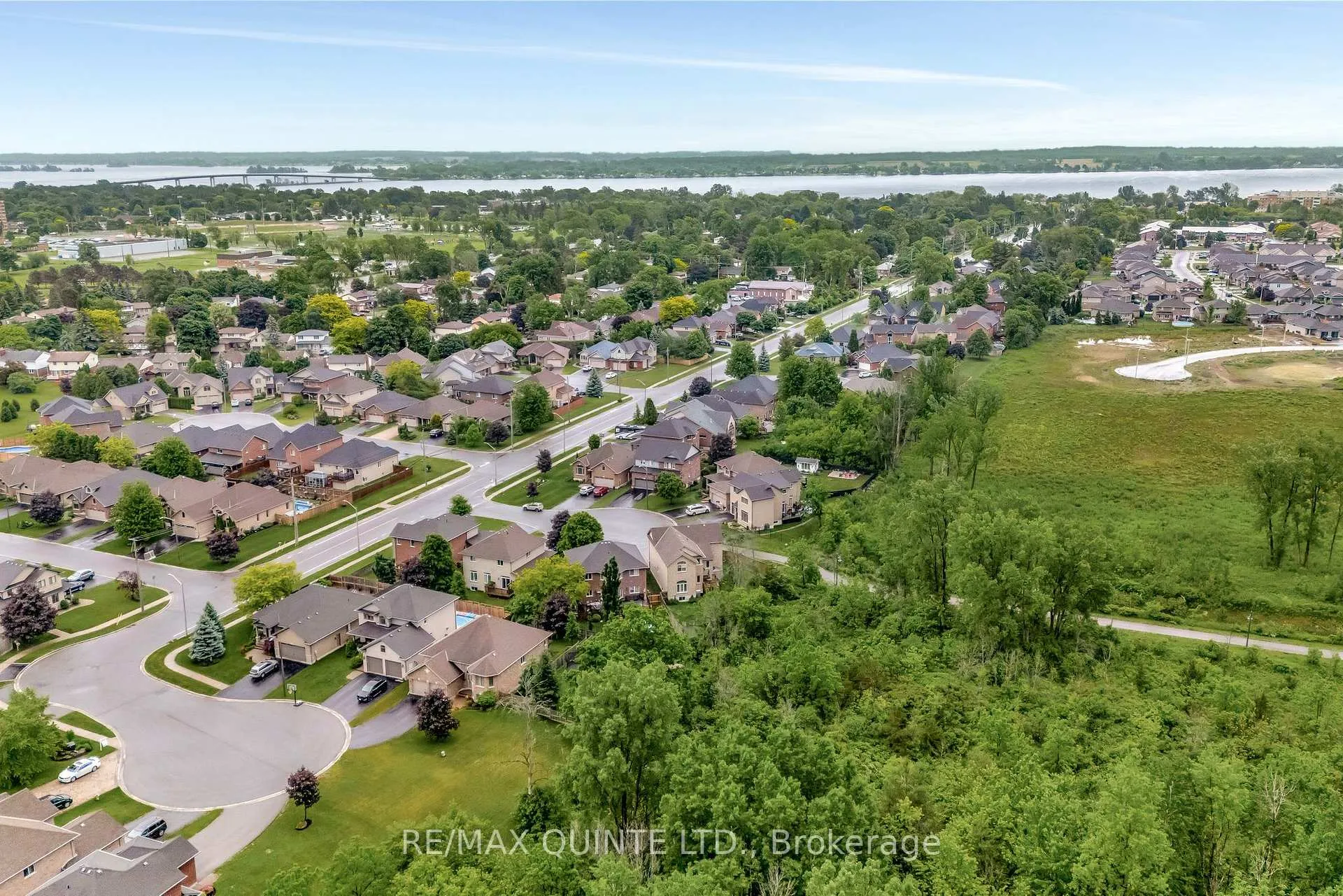 Photo 31 of 10 Meagher Place, Belleville, Belleville Ward — HOMEH