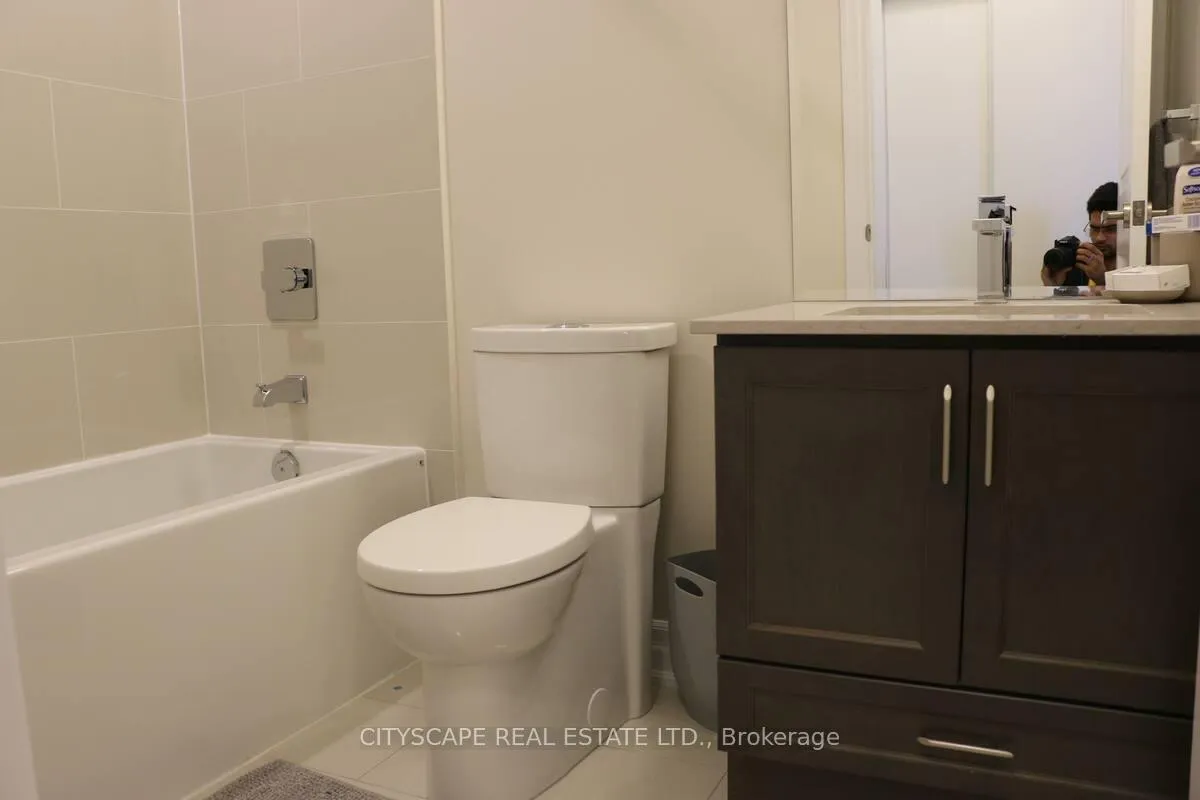Photo 18 of Unit 320, 9085 Jane Street, Vaughan, Concord — HOMEH