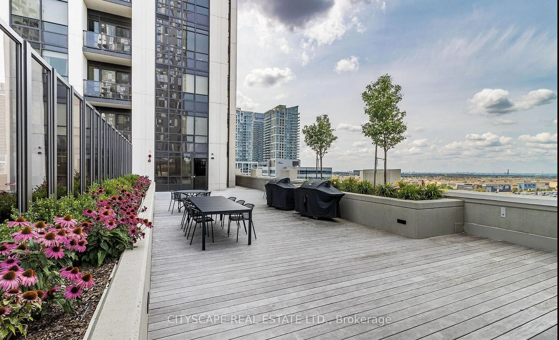 Photo 28 of Unit 320, 9085 Jane Street, Vaughan, Concord — HOMEH