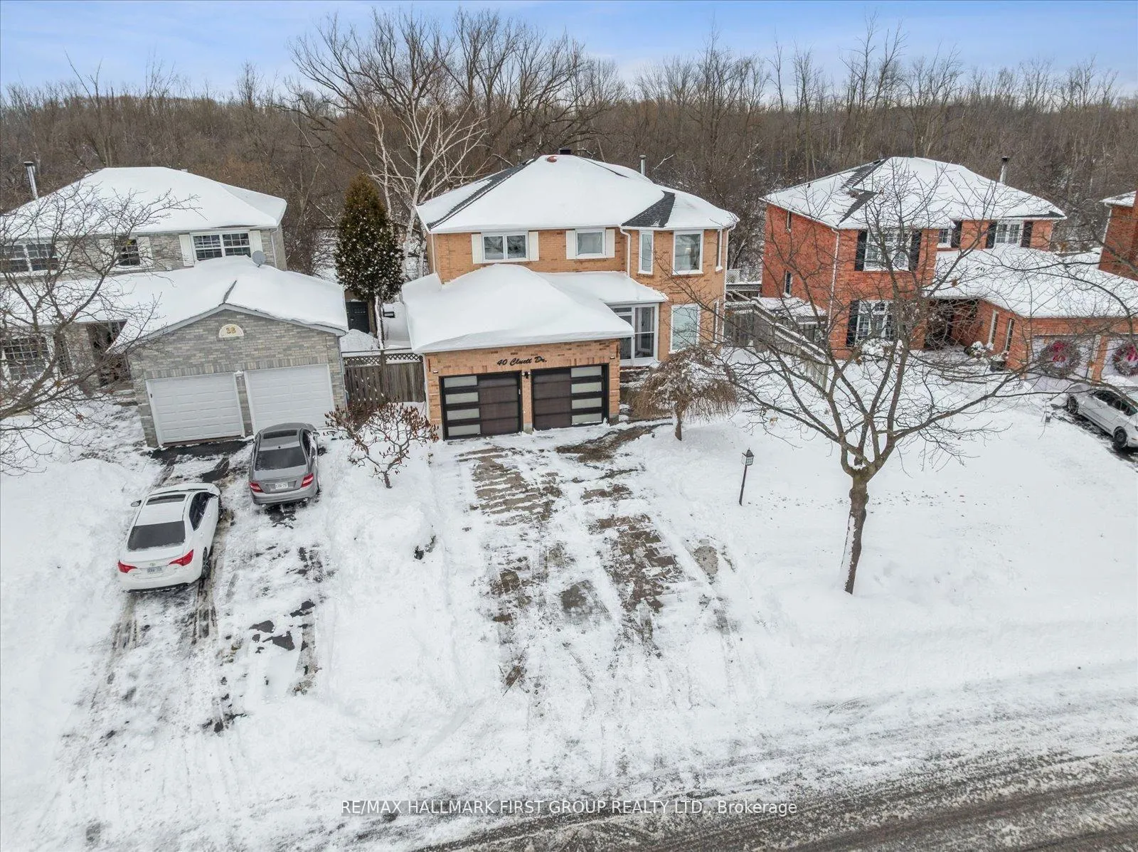 Photo 2 of 40 Cluett Drive, Ajax, South East — HOMEH
