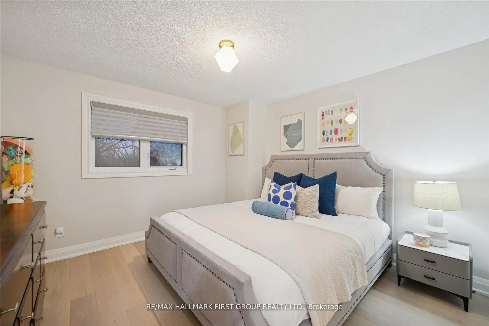 Photo 17 of 40 Cluett Drive, Ajax, South East — HOMEH