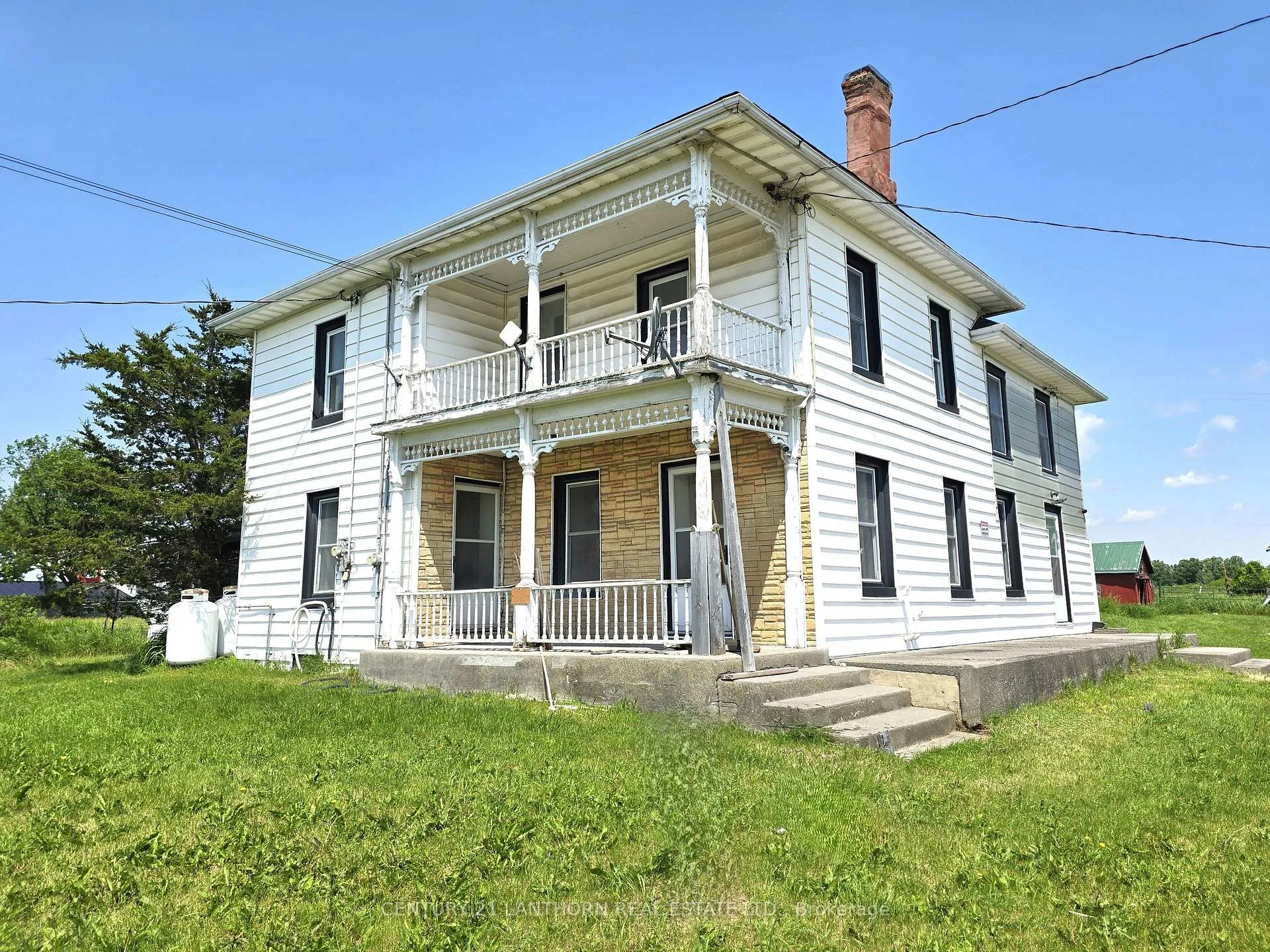 Front of 4893 Old Highway 2