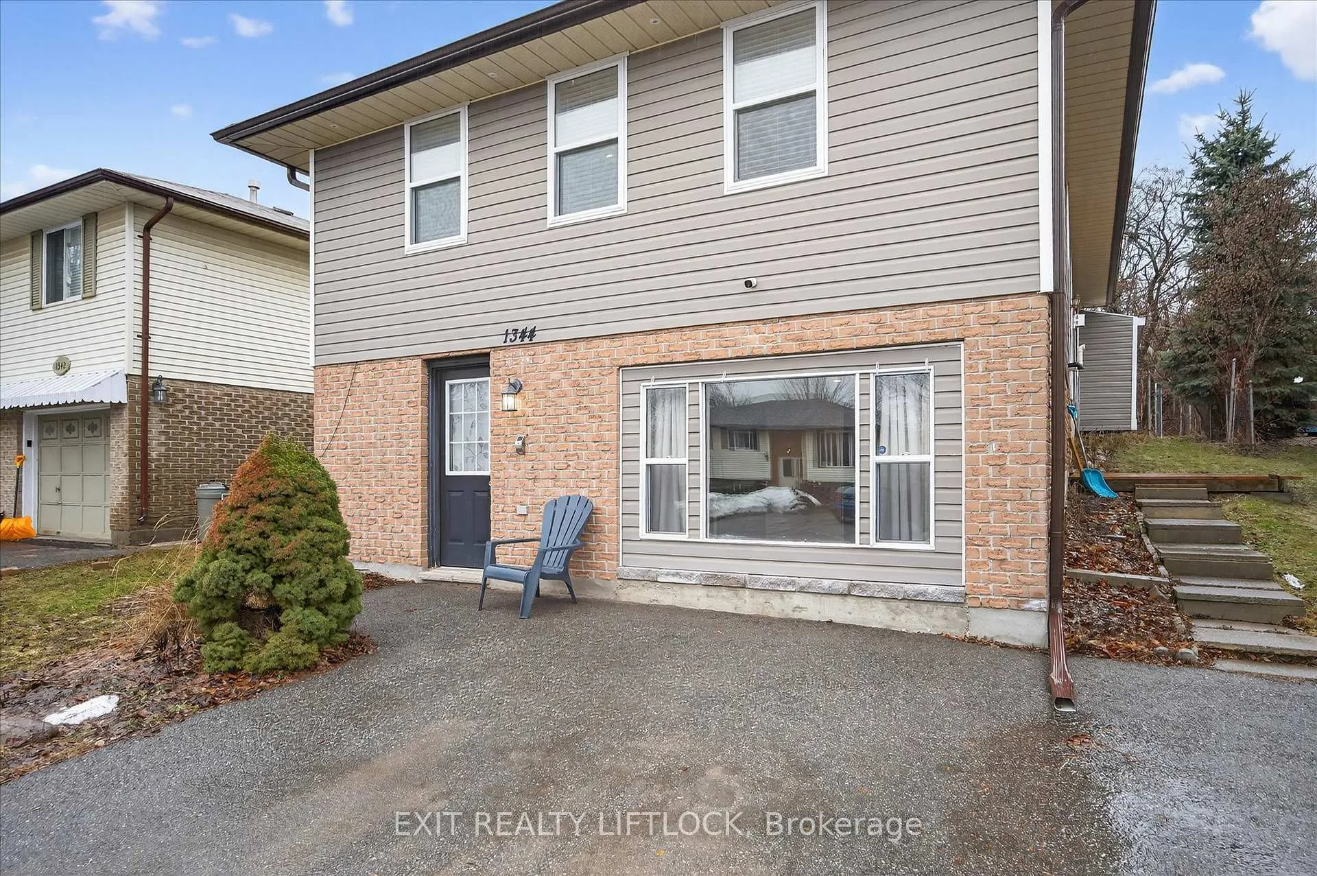 Photo 1 of 1344 Tudor Crescent, Peterborough, Ashburnham Ward 4 — HOMEH