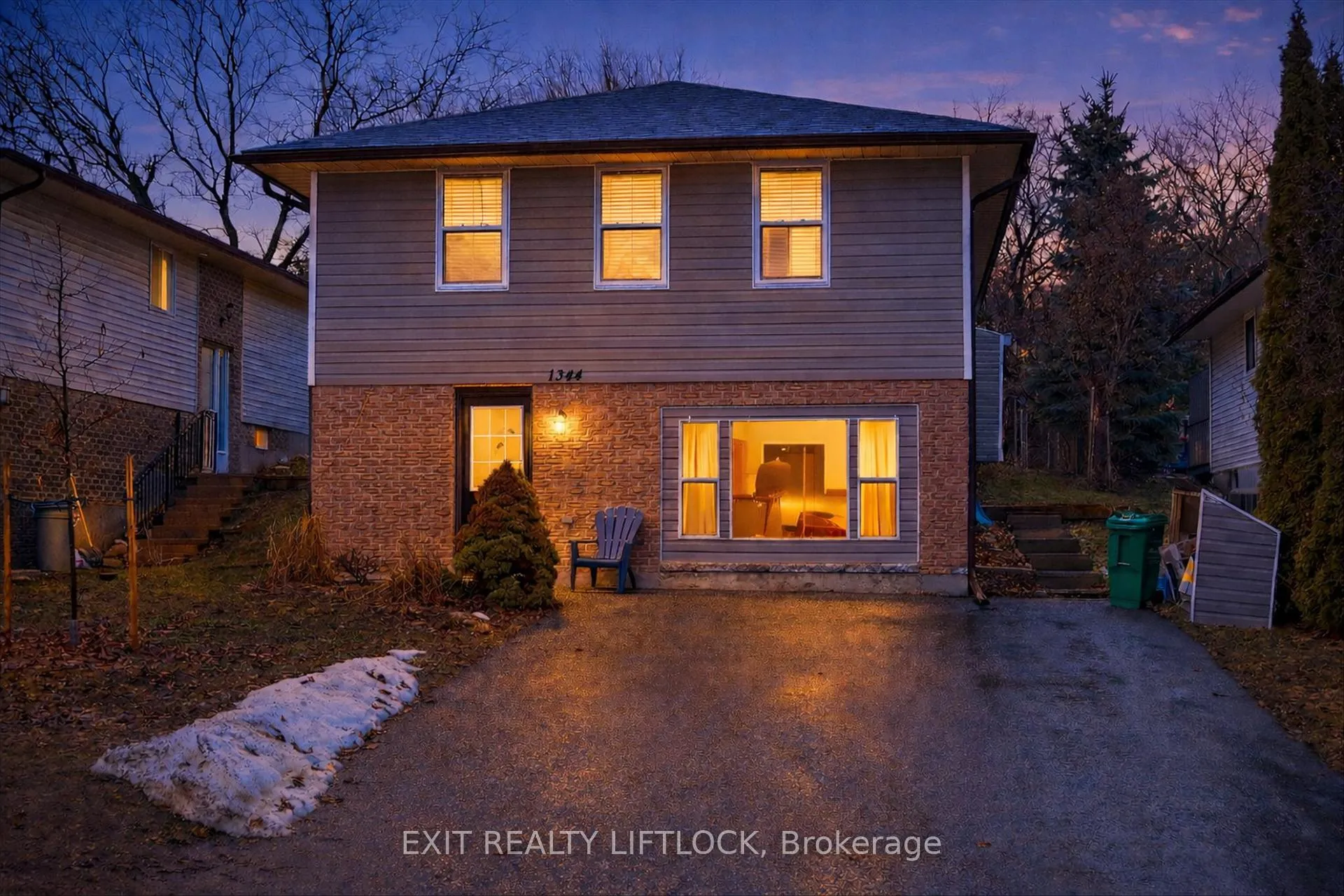 Photo 3 of 1344 Tudor Crescent, Peterborough, Ashburnham Ward 4 — HOMEH