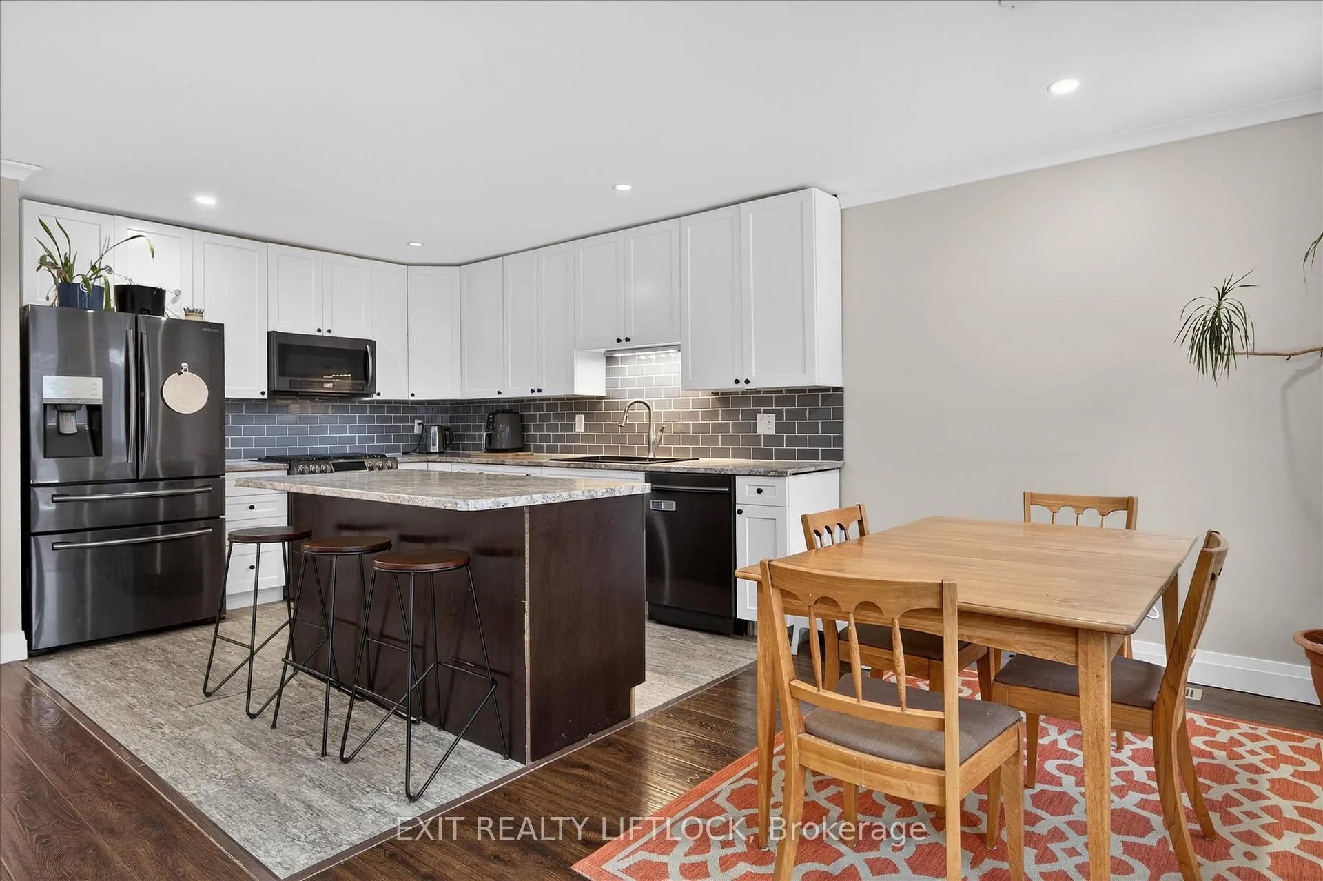 Photo 12 of 1344 Tudor Crescent, Peterborough, Ashburnham Ward 4 — HOMEH