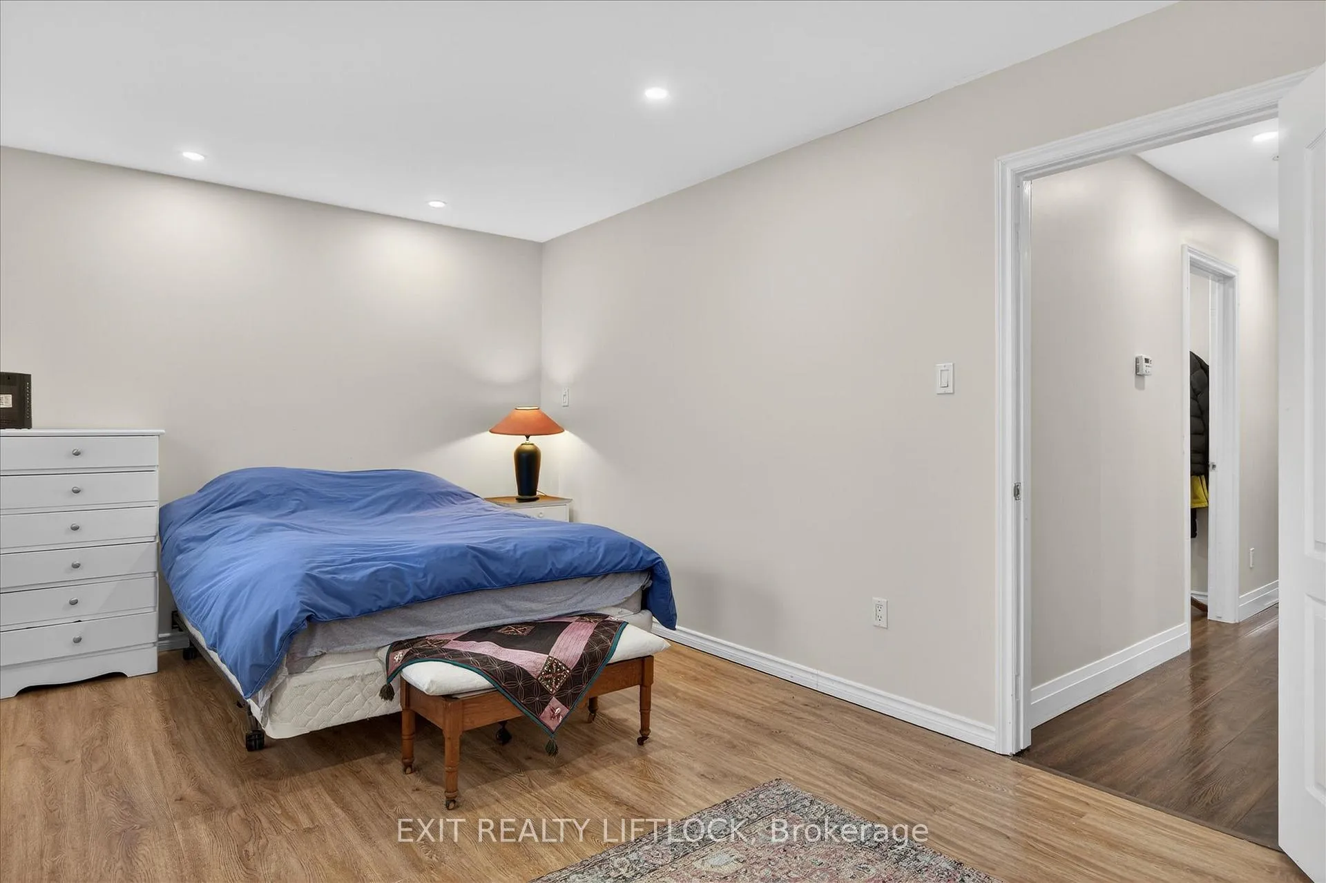 Photo 22 of 1344 Tudor Crescent, Peterborough, Ashburnham Ward 4 — HOMEH
