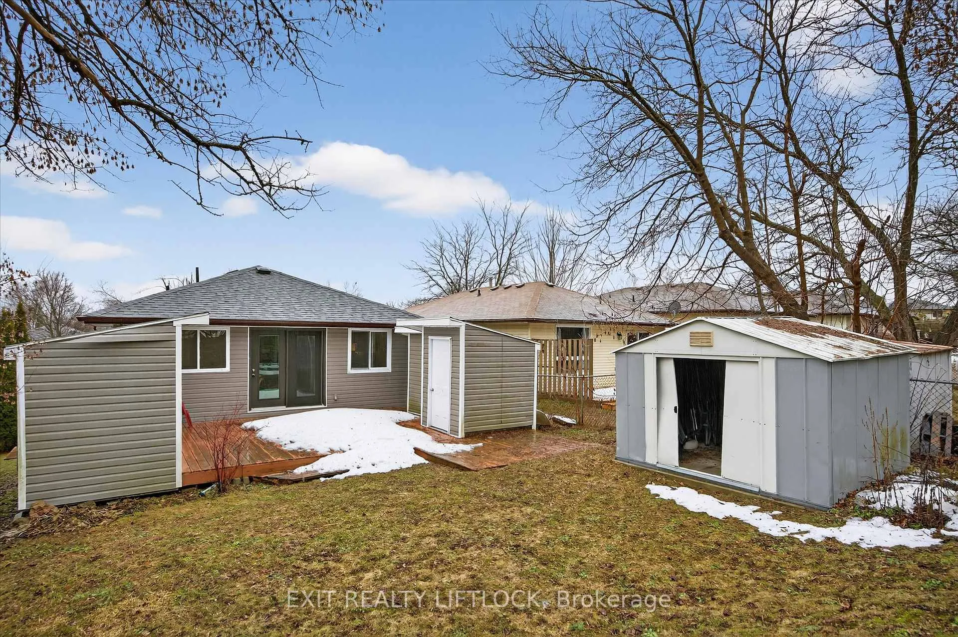 Photo 47 of 1344 Tudor Crescent, Peterborough, Ashburnham Ward 4 — HOMEH