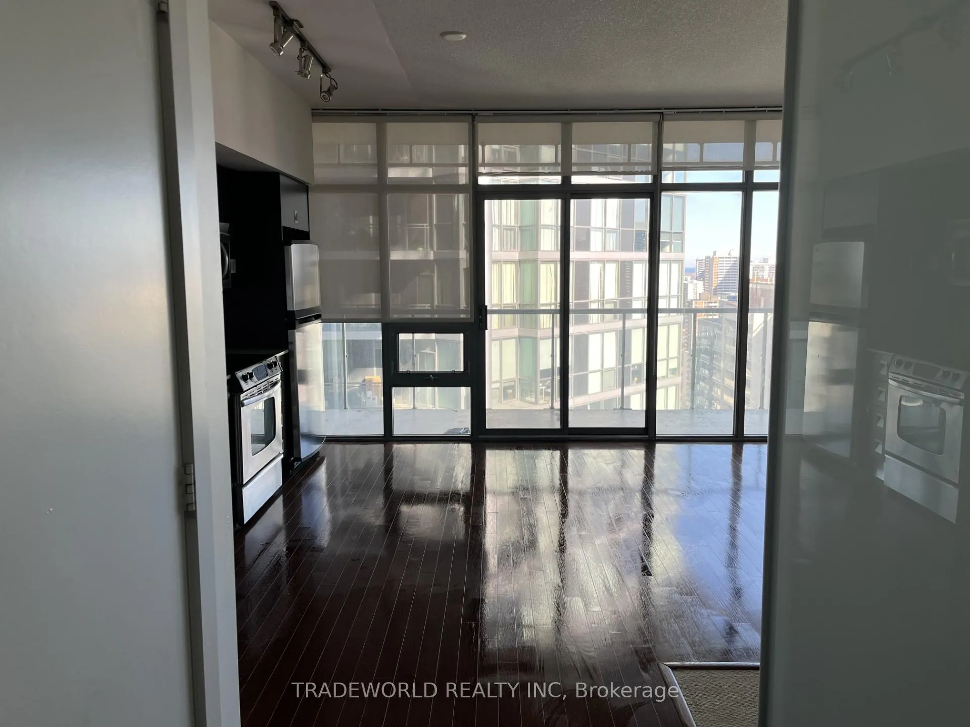 Photo 6 of Unit 2502, 33 Charles Street E, Toronto, Church-Yonge Corridor — HOMEH