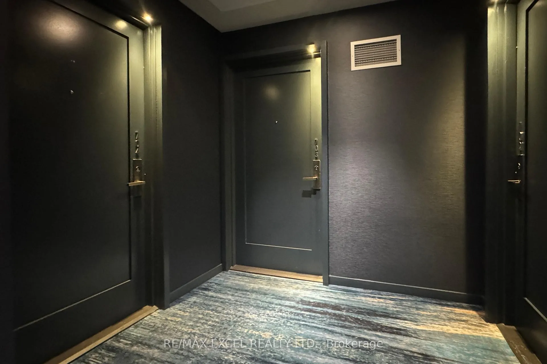 Photo 8 of Unit 703, 28 Wellesley Street E, Toronto, Church-Yonge Corridor — HOMEH
