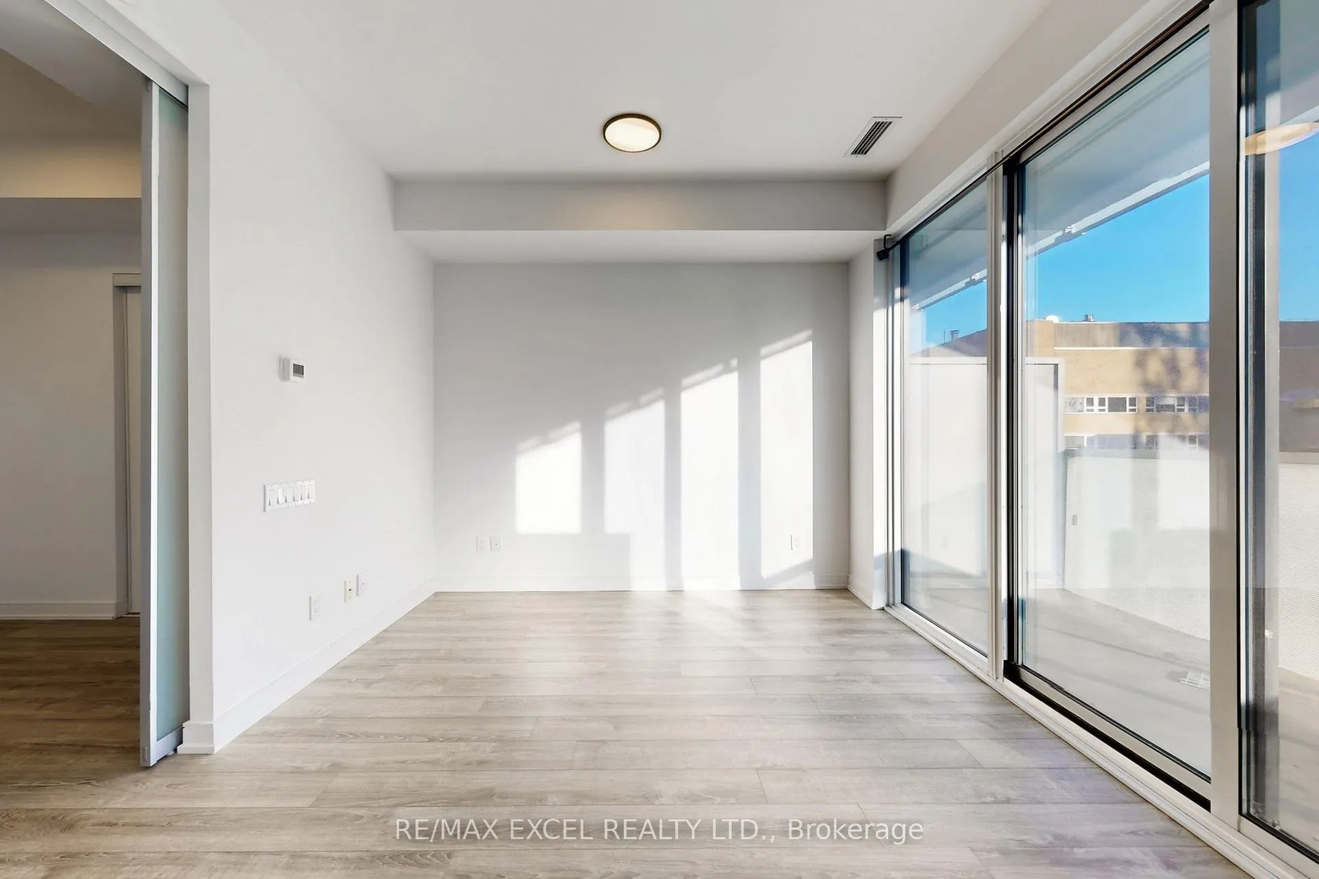 Photo 20 of Unit 703, 28 Wellesley Street E, Toronto, Church-Yonge Corridor — HOMEH