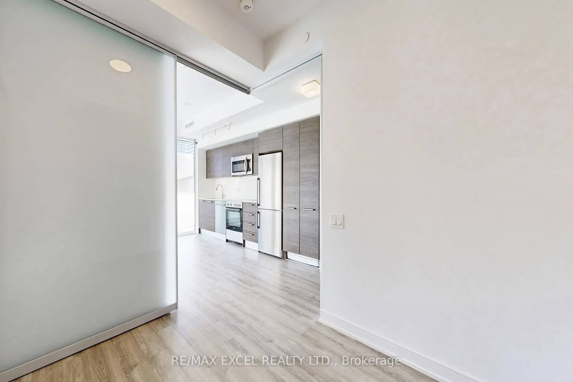 Photo 23 of Unit 703, 28 Wellesley Street E, Toronto, Church-Yonge Corridor — HOMEH