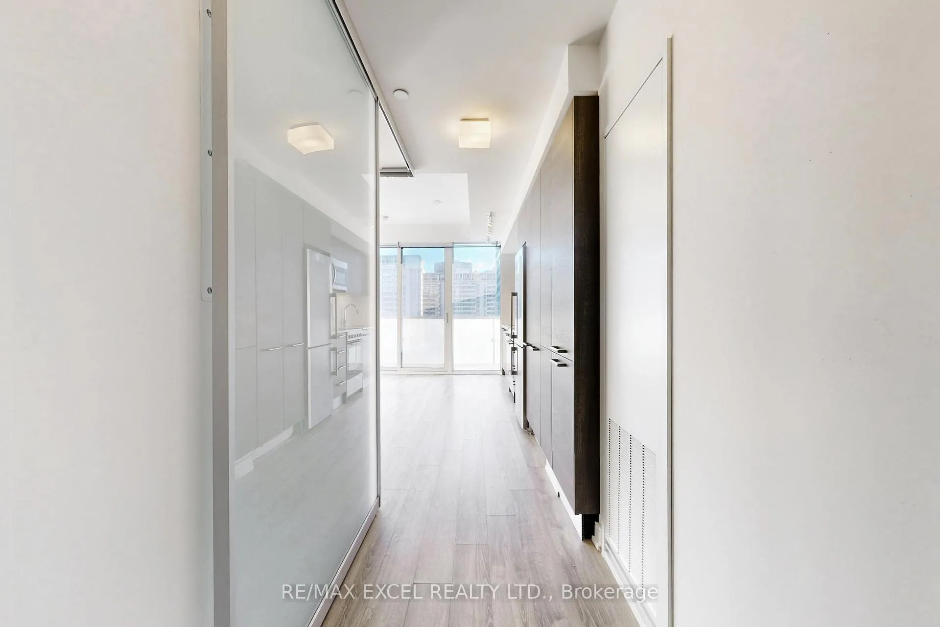 Photo 26 of Unit 703, 28 Wellesley Street E, Toronto, Church-Yonge Corridor — HOMEH