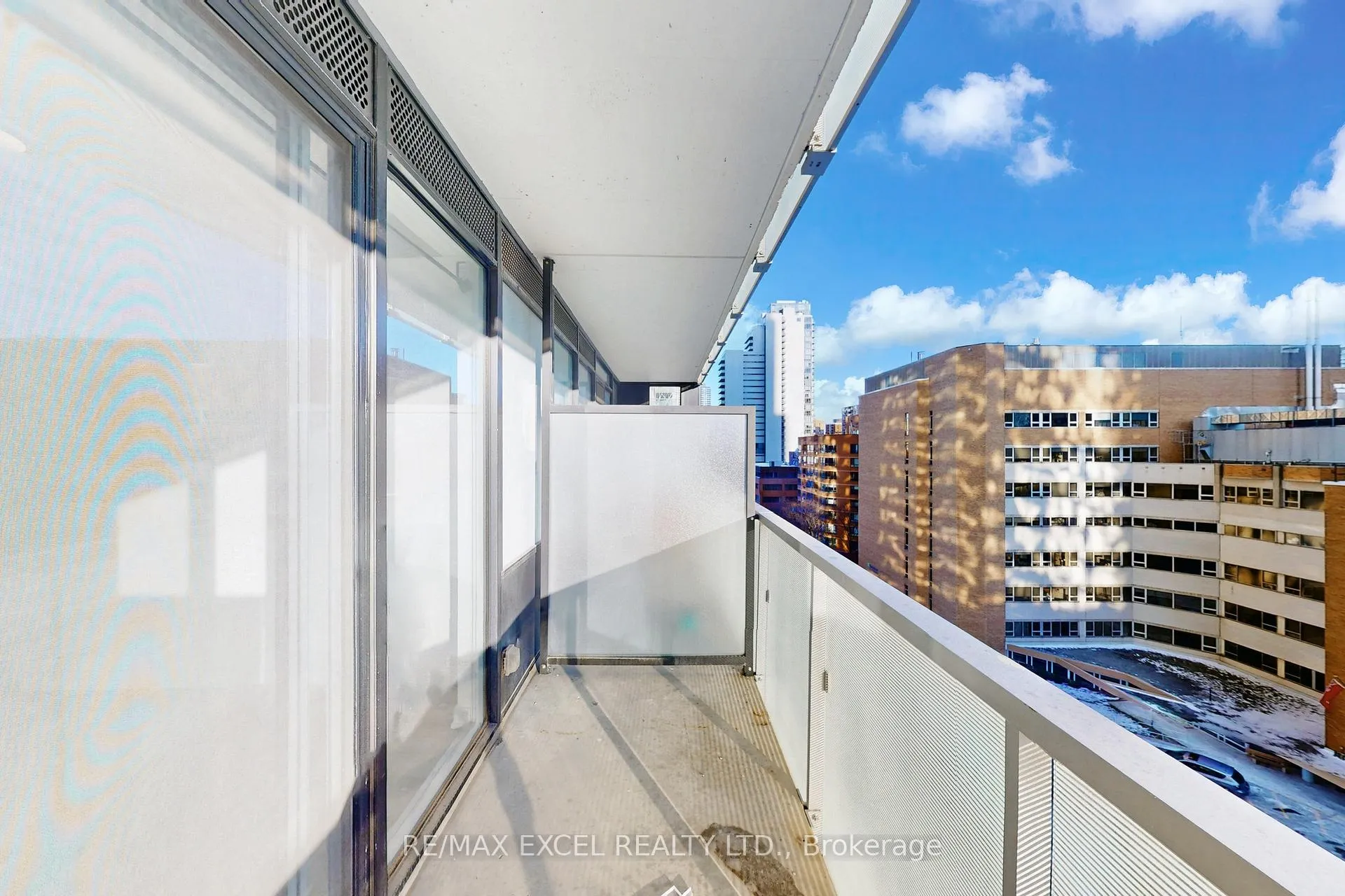 Photo 28 of Unit 703, 28 Wellesley Street E, Toronto, Church-Yonge Corridor — HOMEH