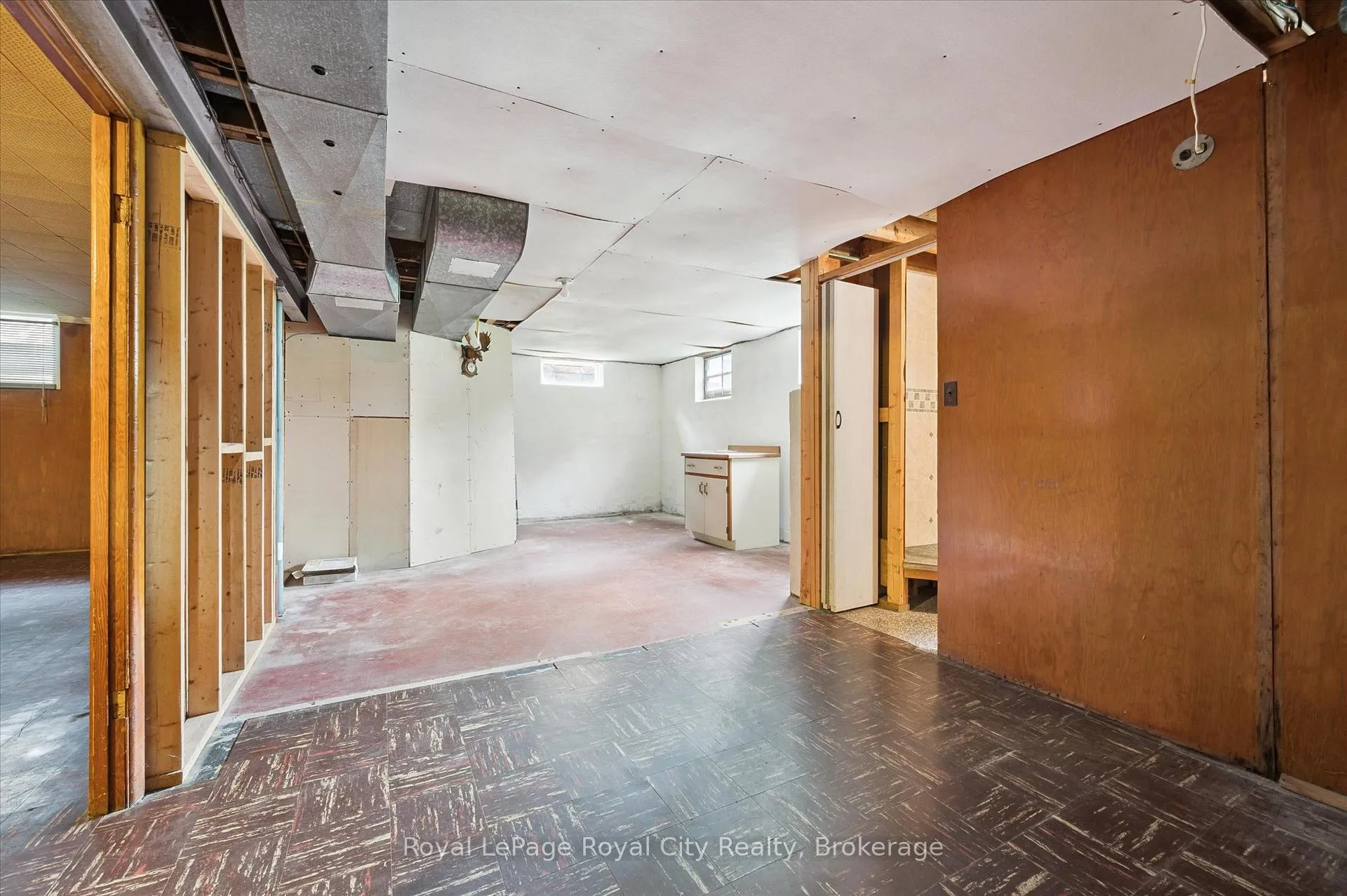 Photo 30 of 193 Edinburgh Road S, Guelph, Dovercliffe Park/Old University — HOMEH