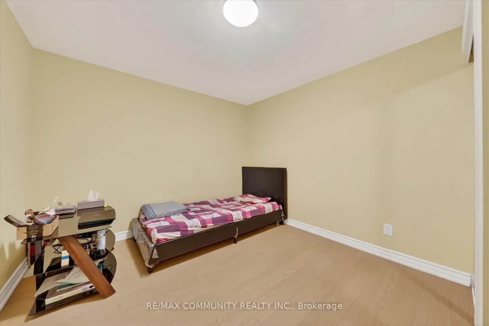 Photo 33 of 1141 Schooling Drive, Oshawa, Taunton — HOMEH