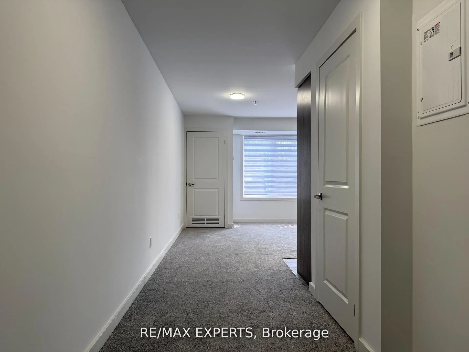 Photo 9 of Unit 403, 45 Connaught Avenue, Toronto, Greenwood-Coxwell — HOMEH