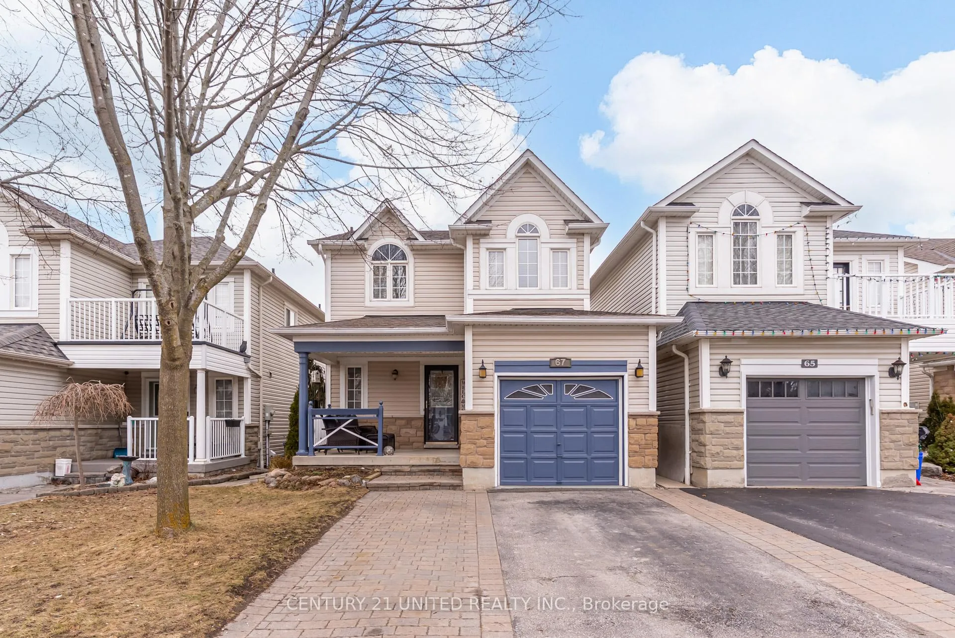 Photo 3 of 67 Ault Crescent, Whitby, Brooklin — HOMEH