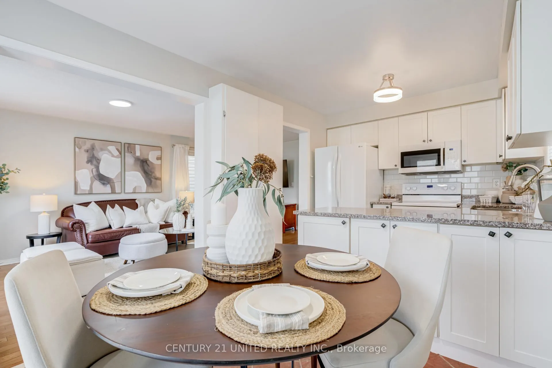 Photo 20 of 67 Ault Crescent, Whitby, Brooklin — HOMEH