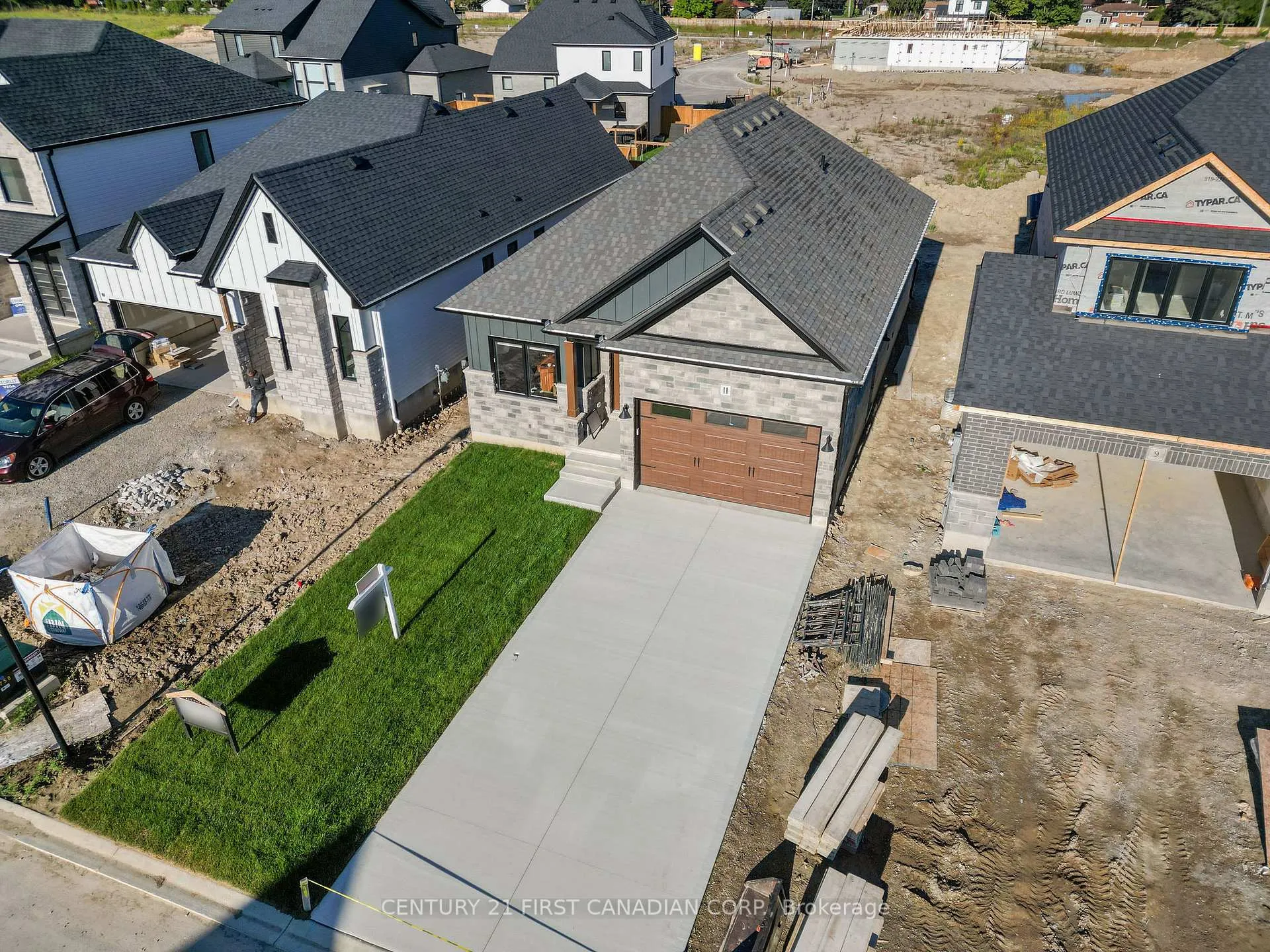 Photo 3 of 11 Sheldabren Street, North Middlesex, Ailsa Craig — HOMEH