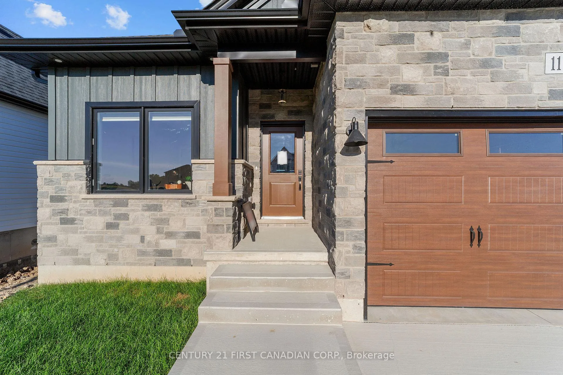Photo 5 of 11 Sheldabren Street, North Middlesex, Ailsa Craig — HOMEH