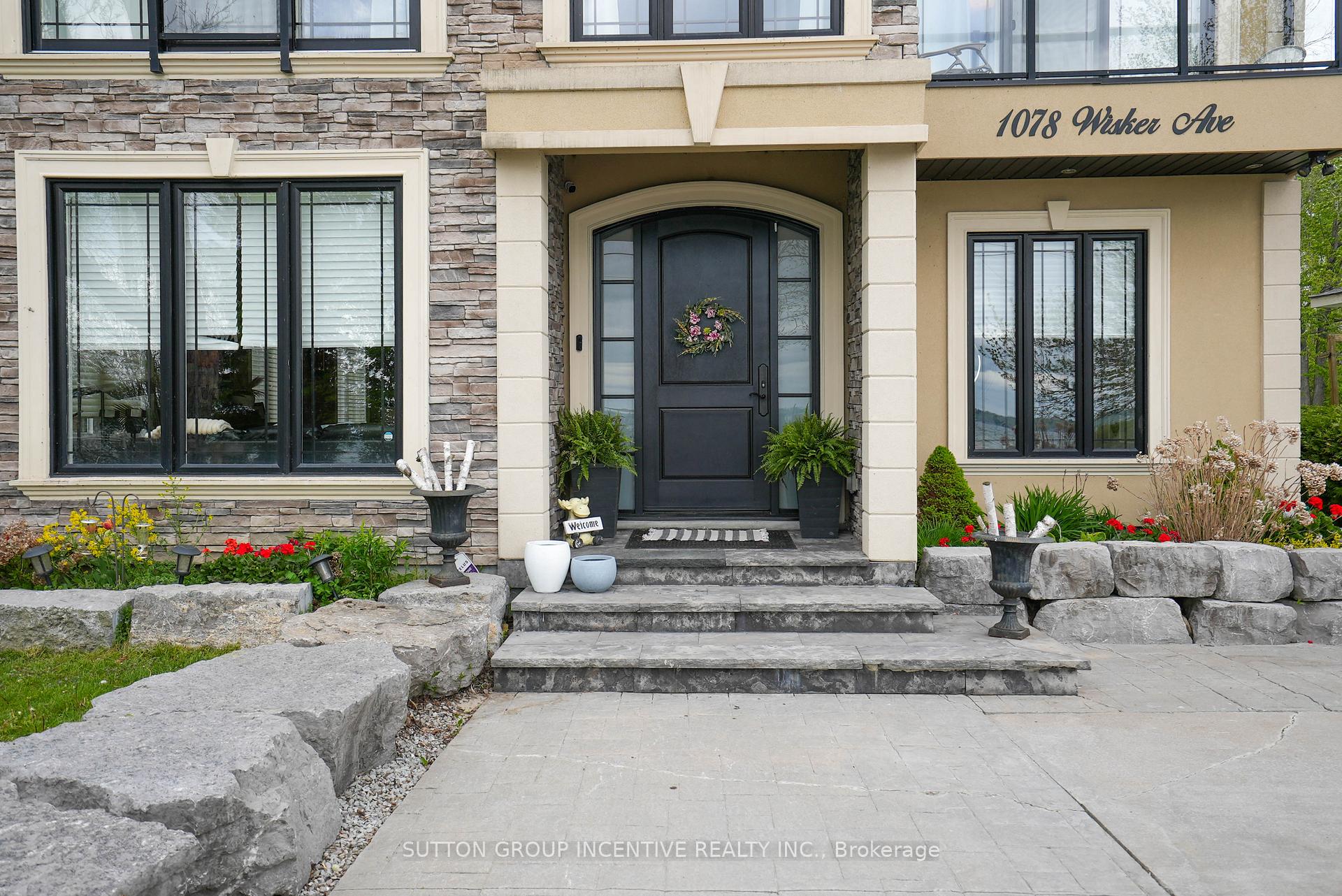 Photo 2 of 1078 Wisker Avenue, Innisfil, Rural Innisfil — HOMEH