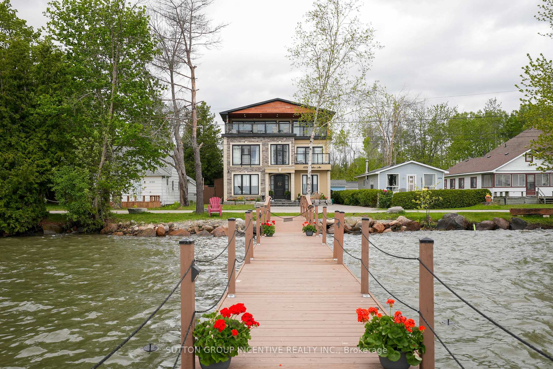 Photo 5 of 1078 Wisker Avenue, Innisfil, Rural Innisfil — HOMEH
