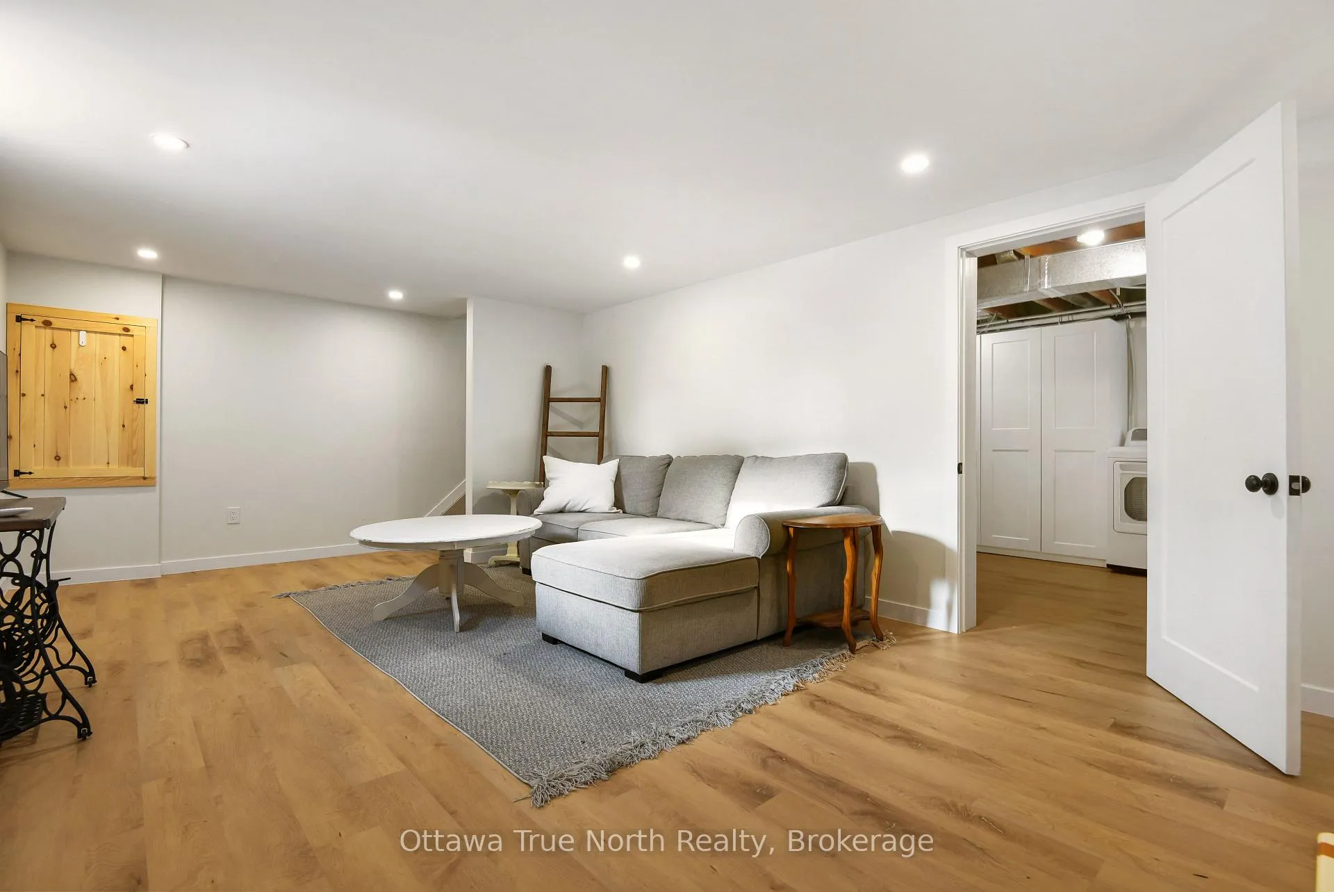 Photo 23 of 1168 Stevenson Drive, McNab/Braeside, Mcnab/Braeside Twps — HOMEH