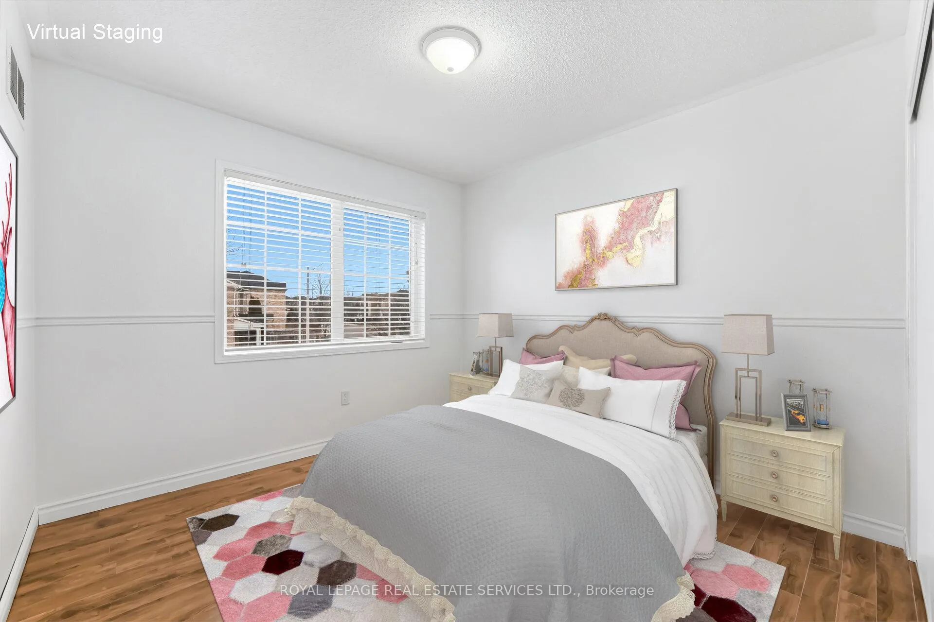 Photo 8 of 20 Dells Crescent, Brampton, Fletcher's Meadow — HOMEH