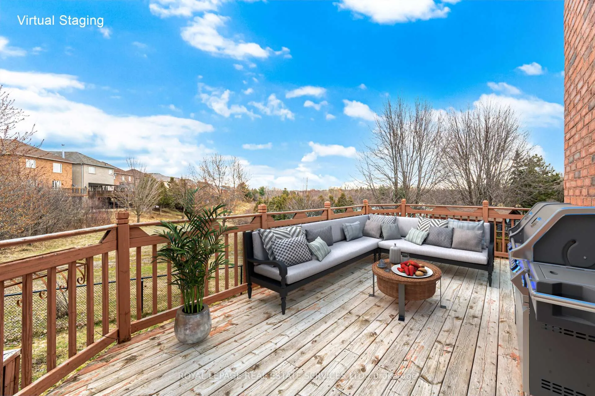 Photo 36 of 20 Dells Crescent, Brampton, Fletcher's Meadow — HOMEH