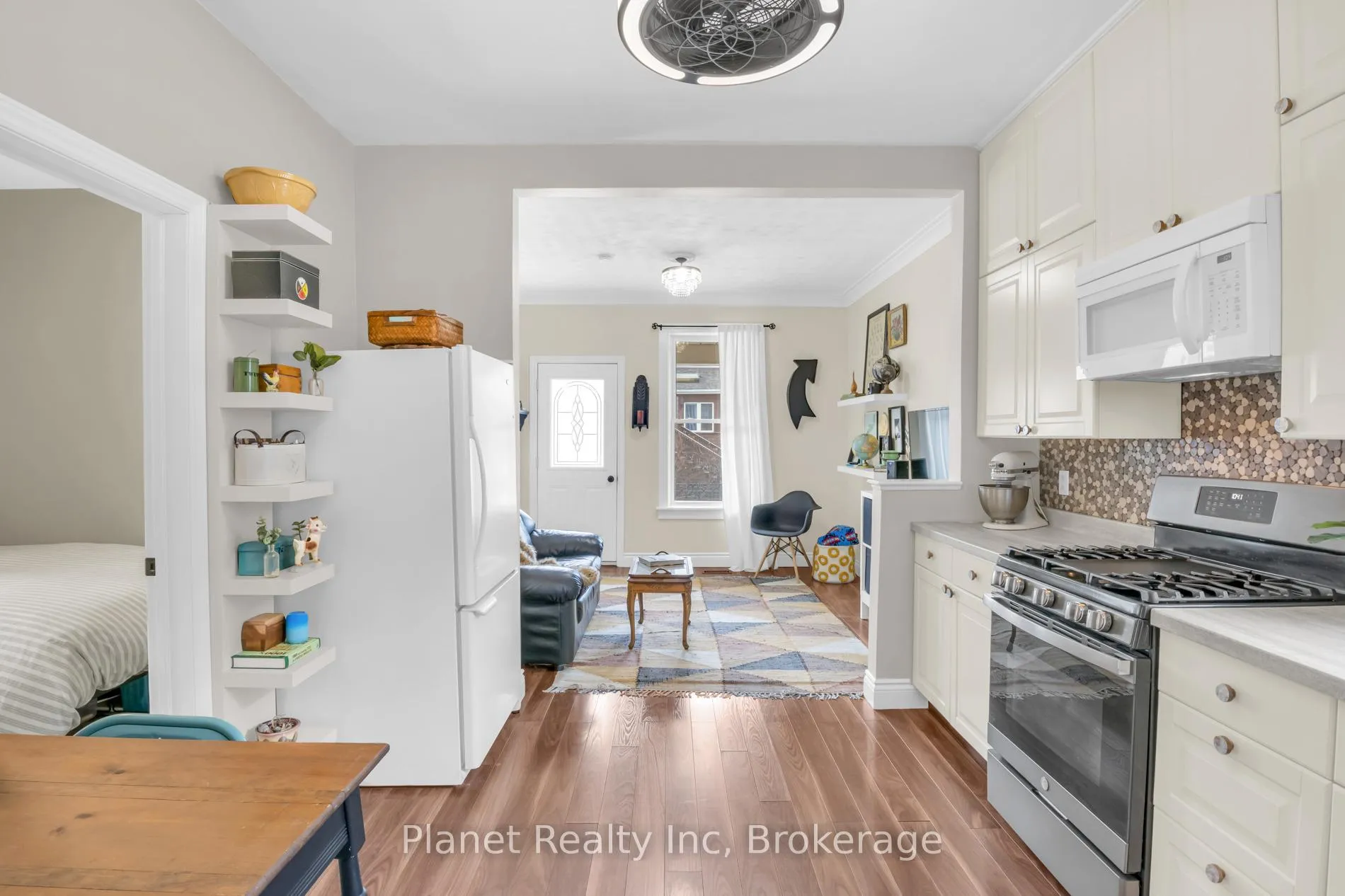 Photo 9 of 214 Ferguson Street, Guelph, St. Patrick's Ward — HOMEH
