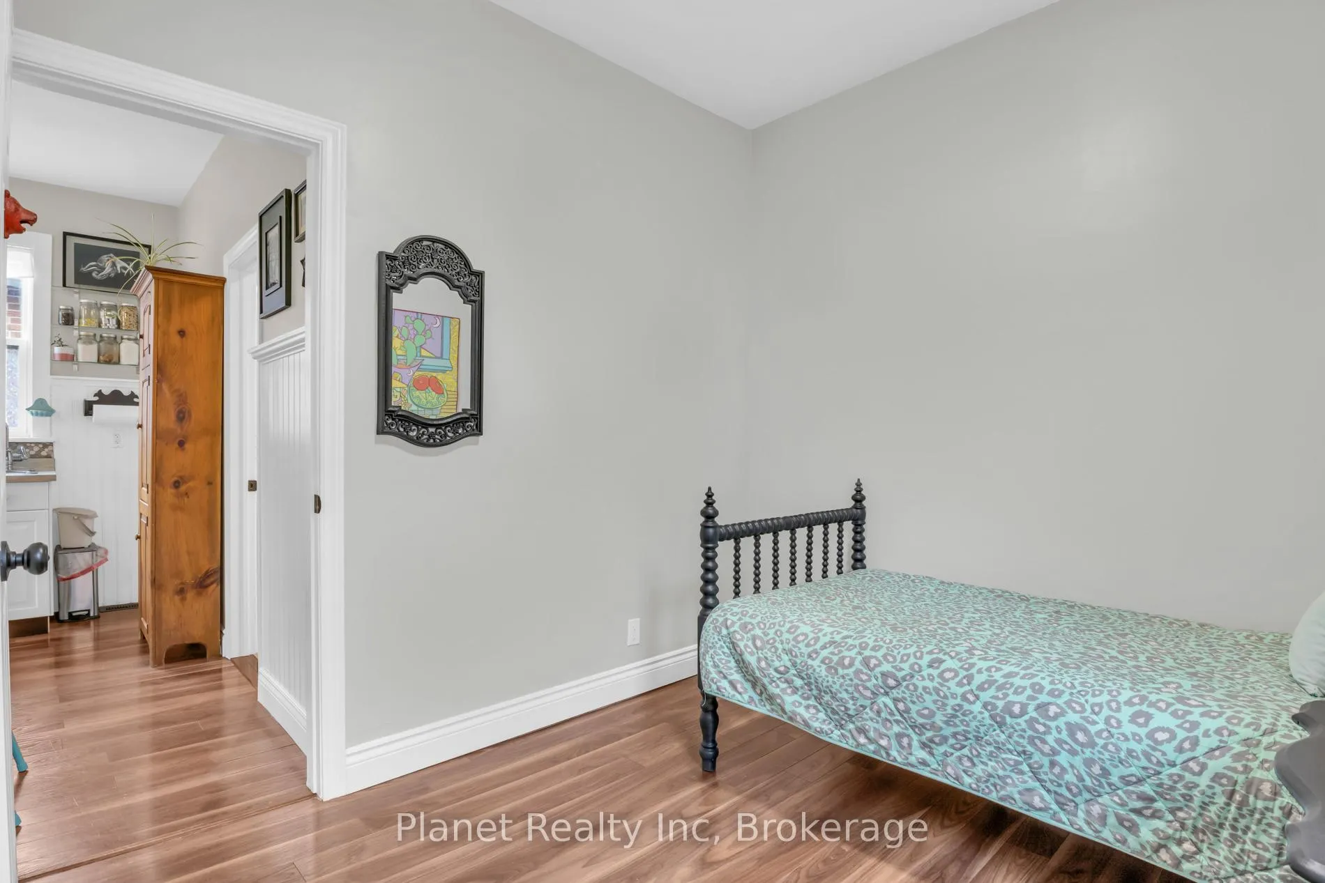 Photo 16 of 214 Ferguson Street, Guelph, St. Patrick's Ward — HOMEH
