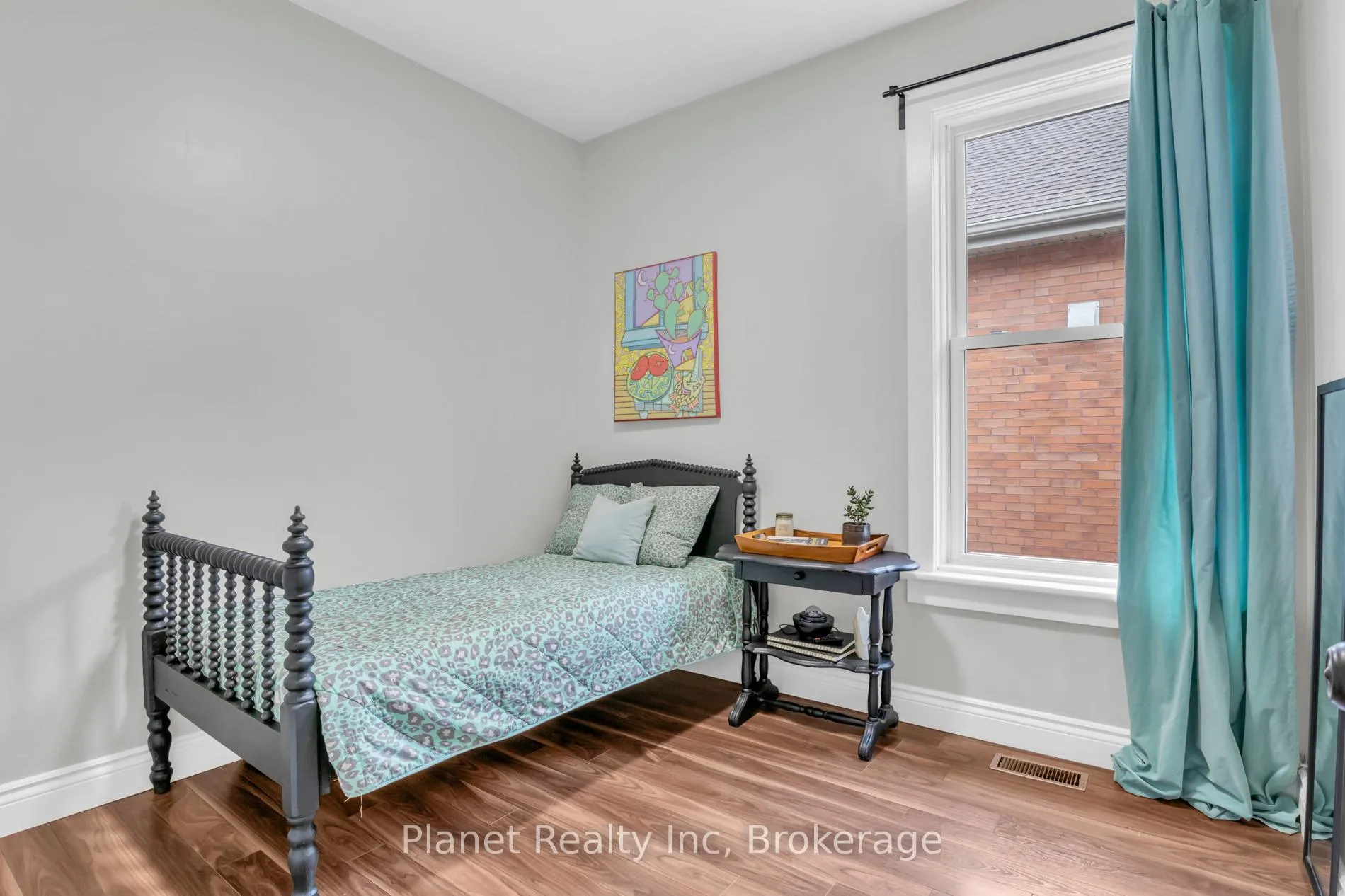 Photo 17 of 214 Ferguson Street, Guelph, St. Patrick's Ward — HOMEH