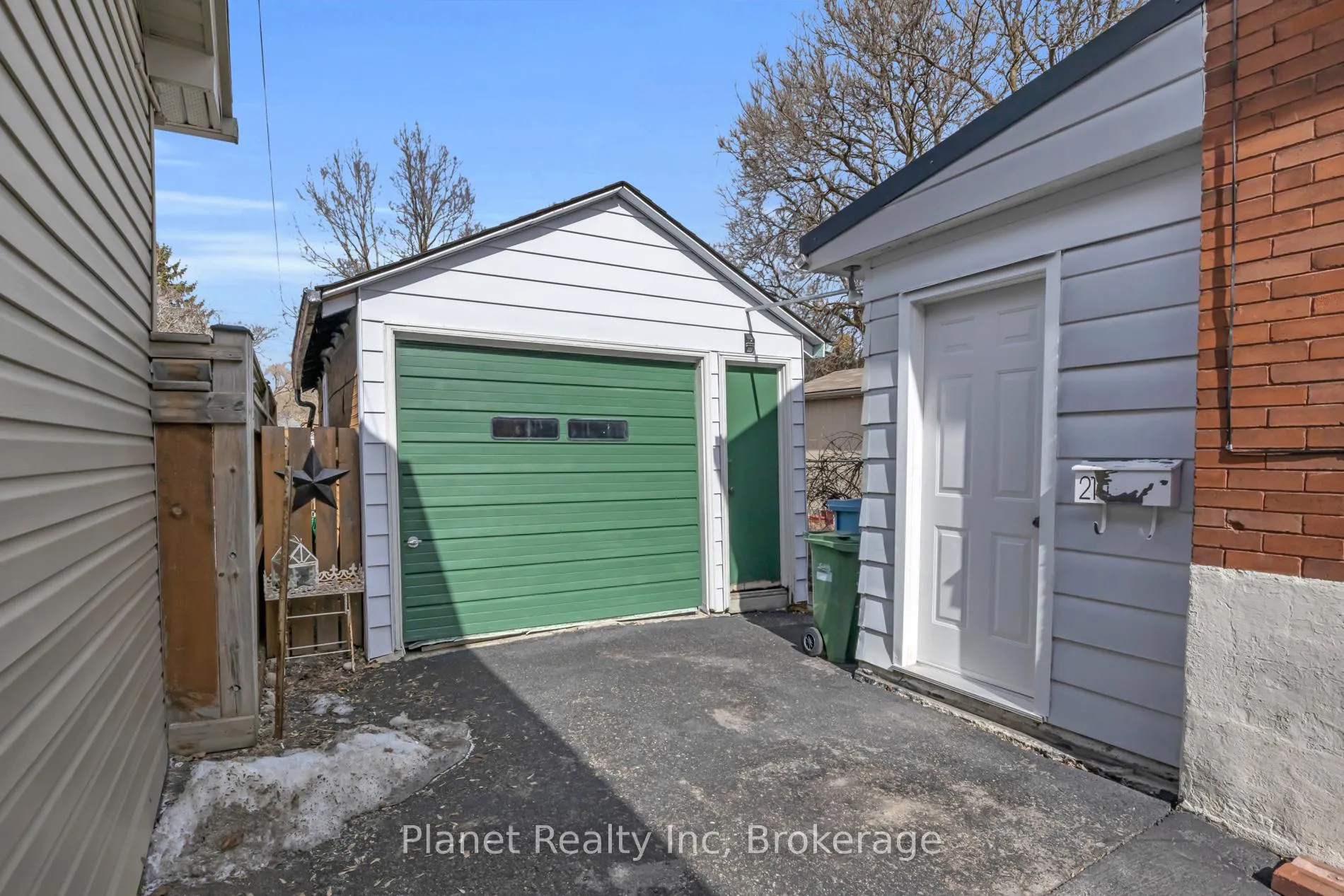 Photo 21 of 214 Ferguson Street, Guelph, St. Patrick's Ward — HOMEH