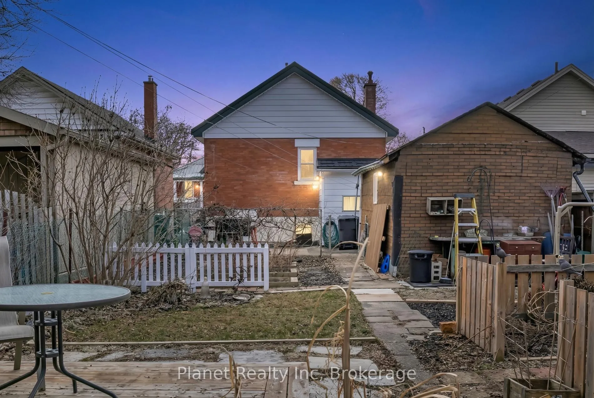 Photo 23 of 214 Ferguson Street, Guelph, St. Patrick's Ward — HOMEH
