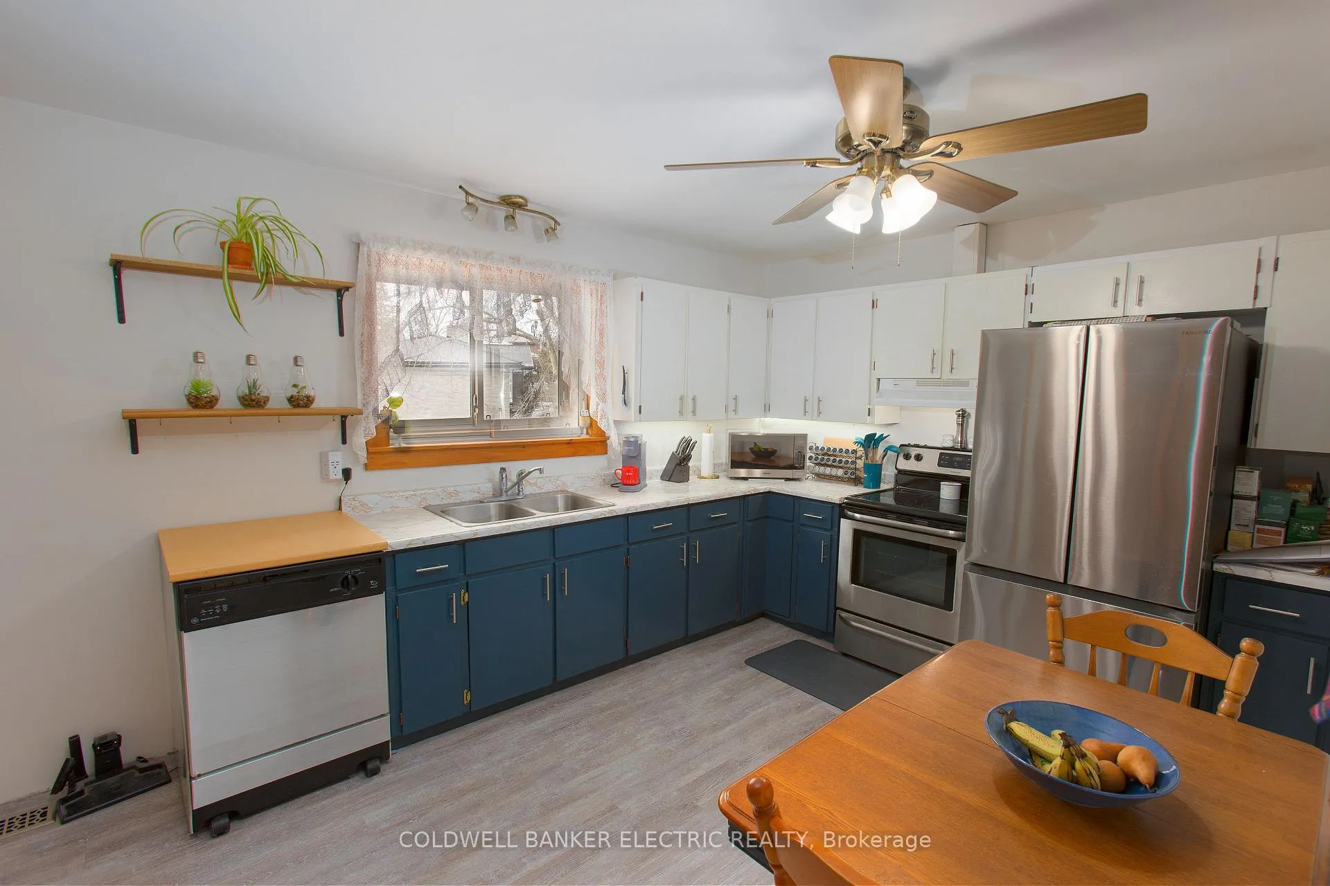 Photo 5 of 116 Robert Road, Asphodel-Norwood, Norwood — HOMEH