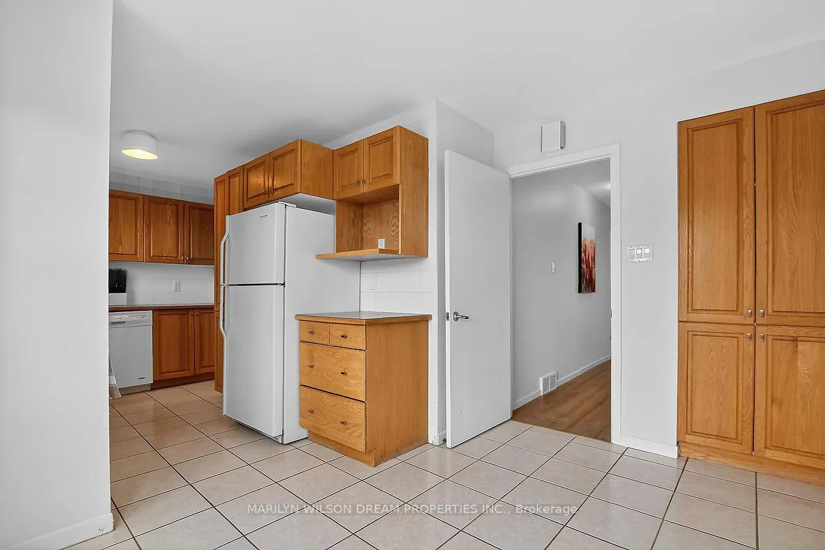 Photo 13 of 1377 Cahill Drive, Ottawa, South Keys — HOMEH