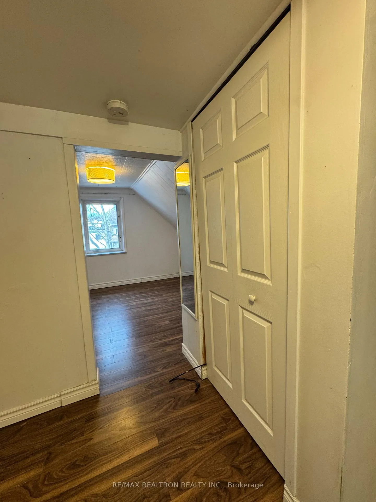 Photo 19 of 123 Rhodes Avenue, Toronto, Greenwood-Coxwell — HOMEH