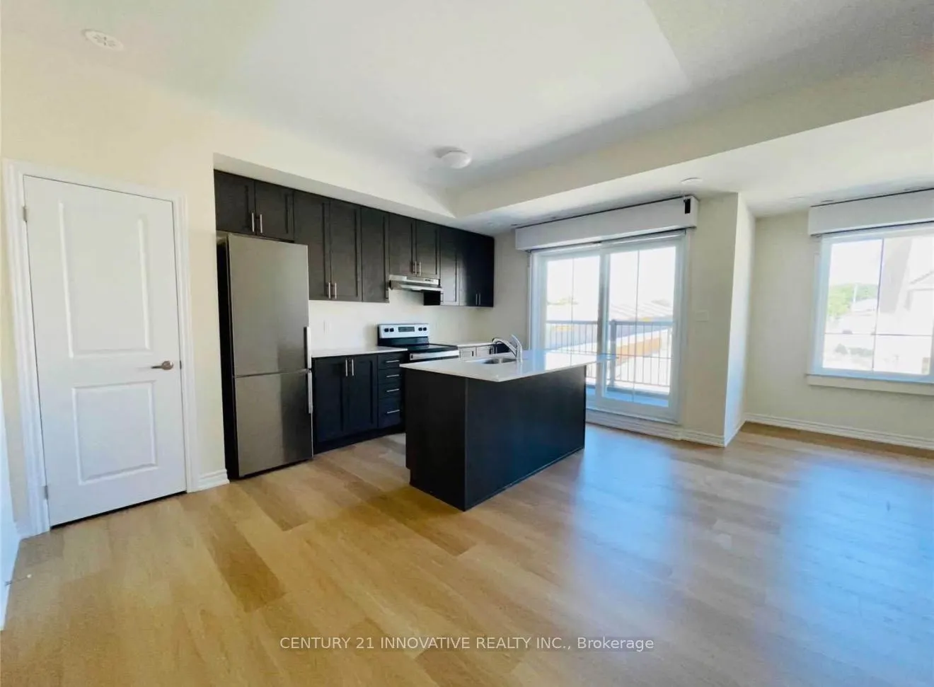 Photo 2 of Unit 9, 470 Beresford Path, Oshawa, Central — HOMEH