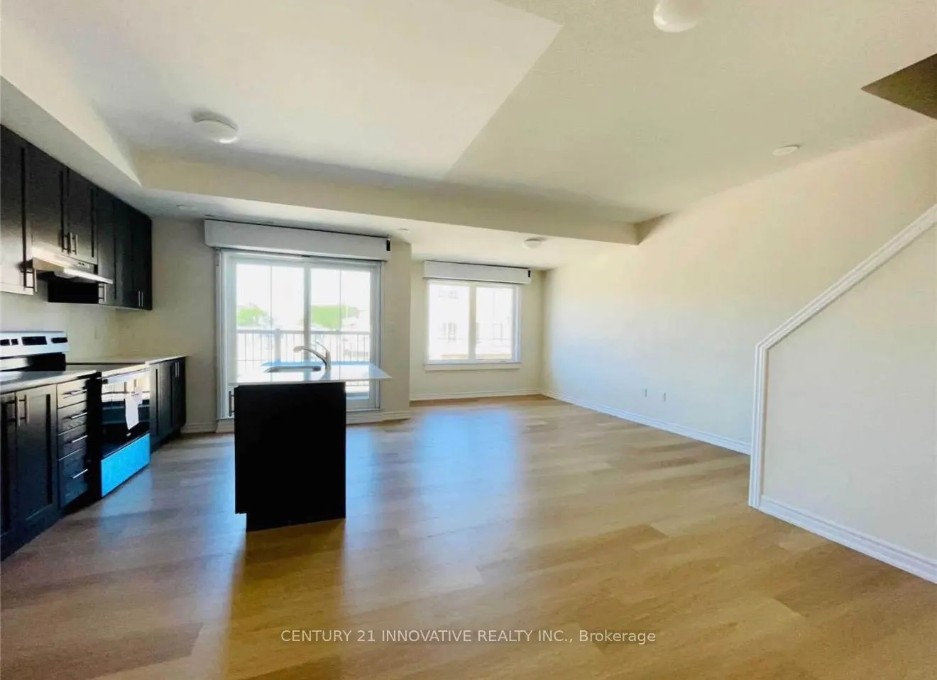 Photo 3 of Unit 9, 470 Beresford Path, Oshawa, Central — HOMEH