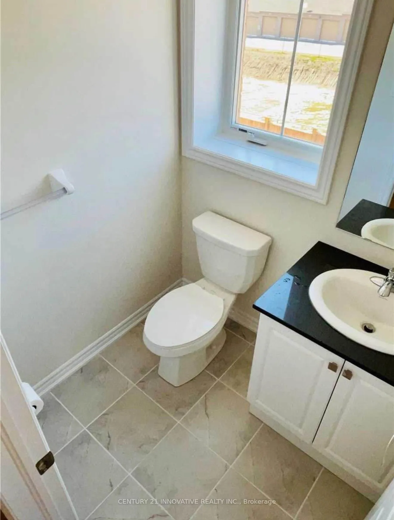 Photo 8 of Unit 9, 470 Beresford Path, Oshawa, Central — HOMEH