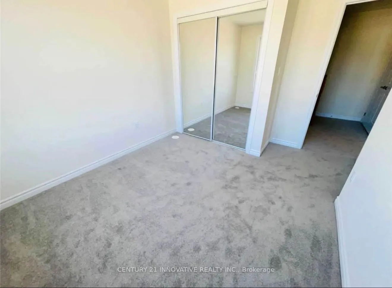 Photo 12 of Unit 9, 470 Beresford Path, Oshawa, Central — HOMEH