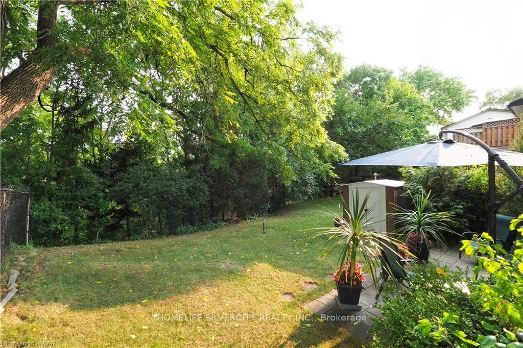 Photo 25 of 196 Millwood Crescent, Kitchener — HOMEH