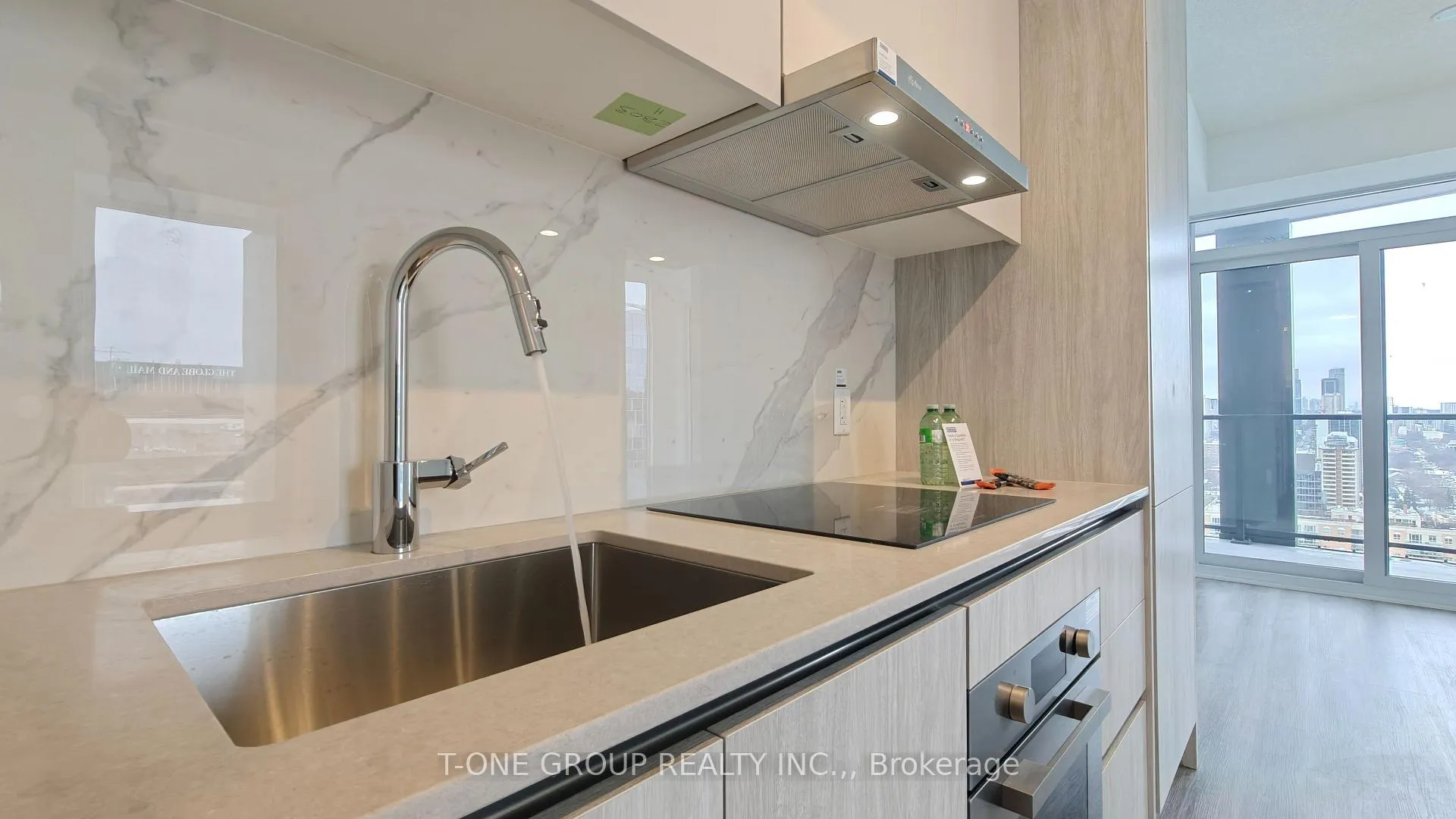 Photo 3 of Unit 2803, 180 Front Street E, Toronto, Moss Park — HOMEH