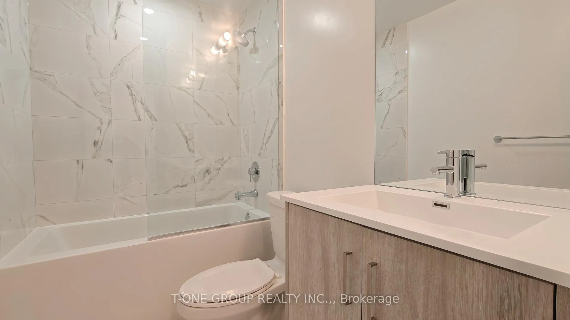 Photo 12 of Unit 2803, 180 Front Street E, Toronto, Moss Park — HOMEH