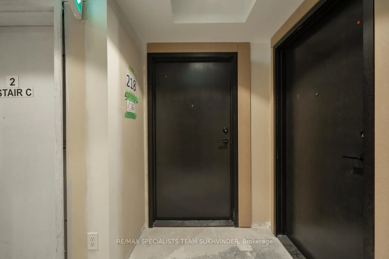 Photo 5 of Unit 218, 1480 Bayly Street, Pickering, Bay Ridges — HOMEH