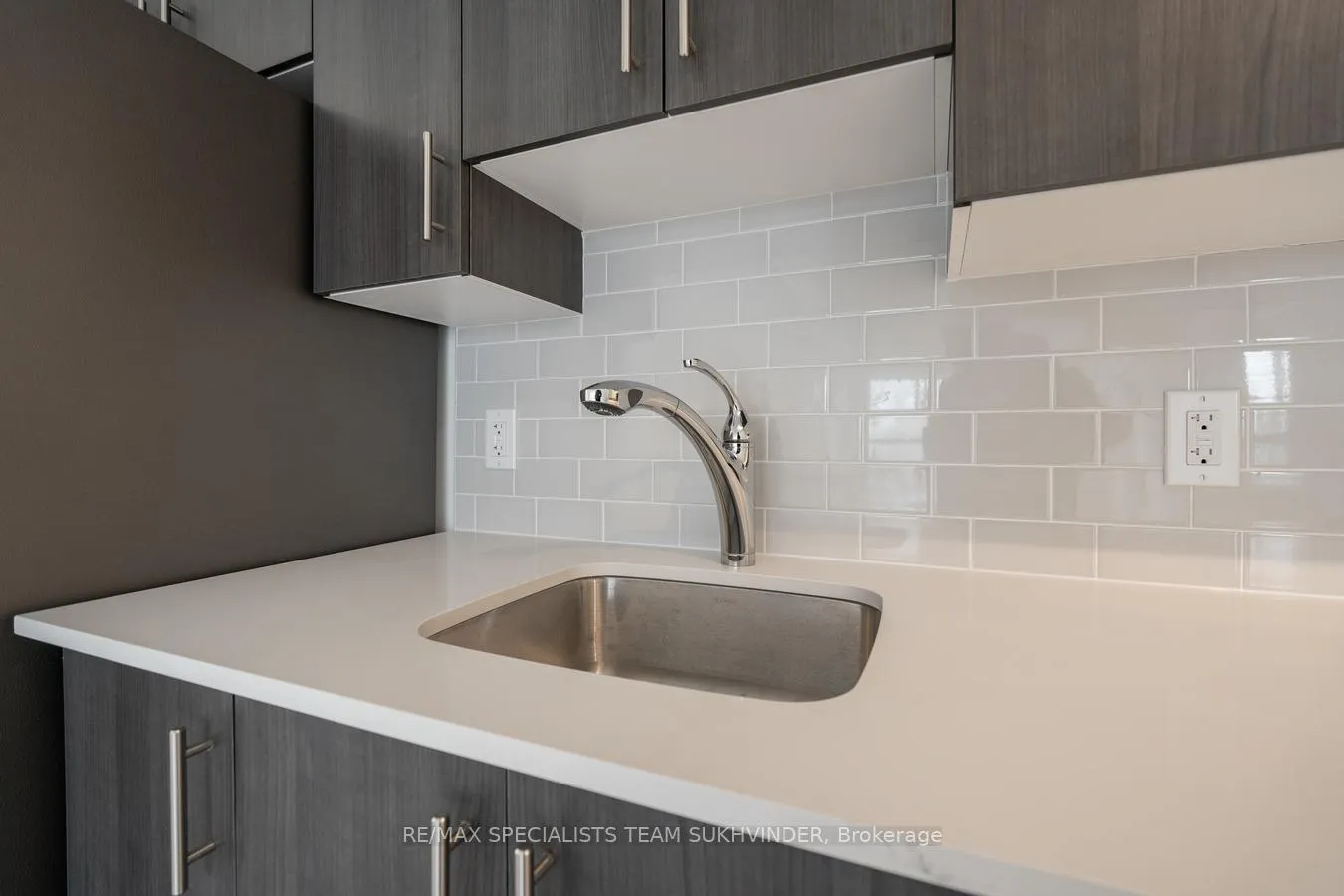 Photo 12 of Unit 218, 1480 Bayly Street, Pickering, Bay Ridges — HOMEH