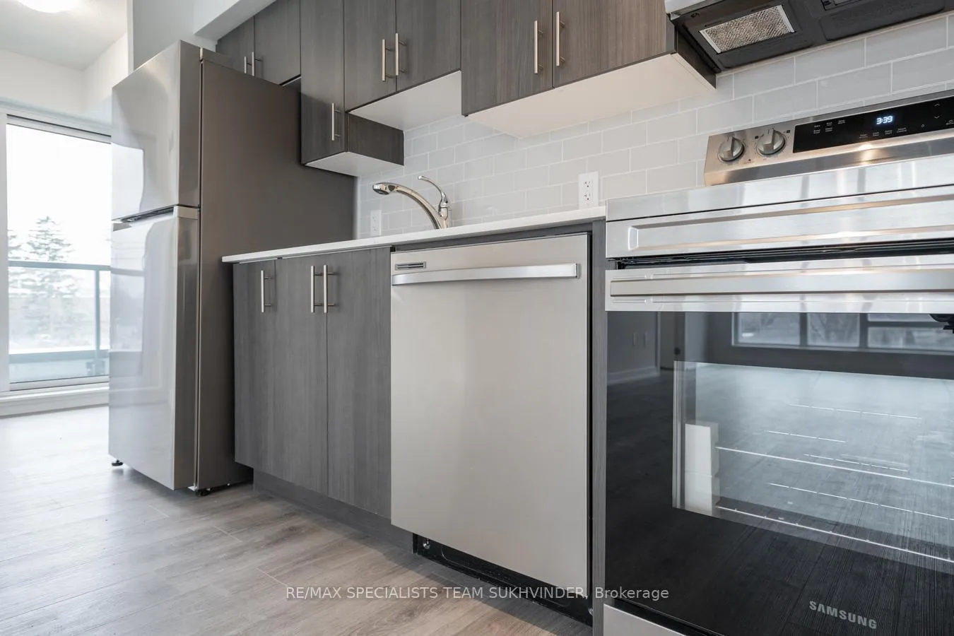 Photo 15 of Unit 218, 1480 Bayly Street, Pickering, Bay Ridges — HOMEH