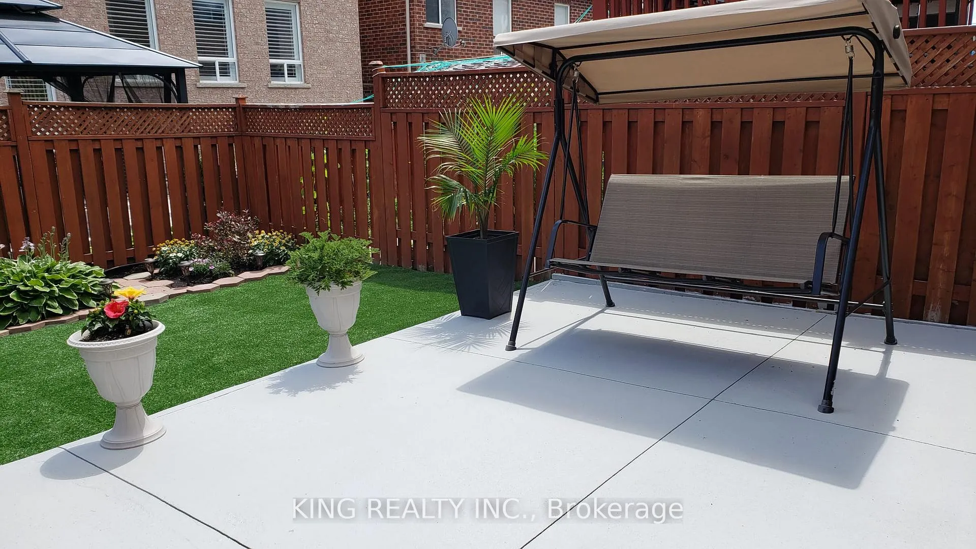 Photo 22 of 66 Saffron Crescent, Brampton, Bramalea North Industrial — HOMEH