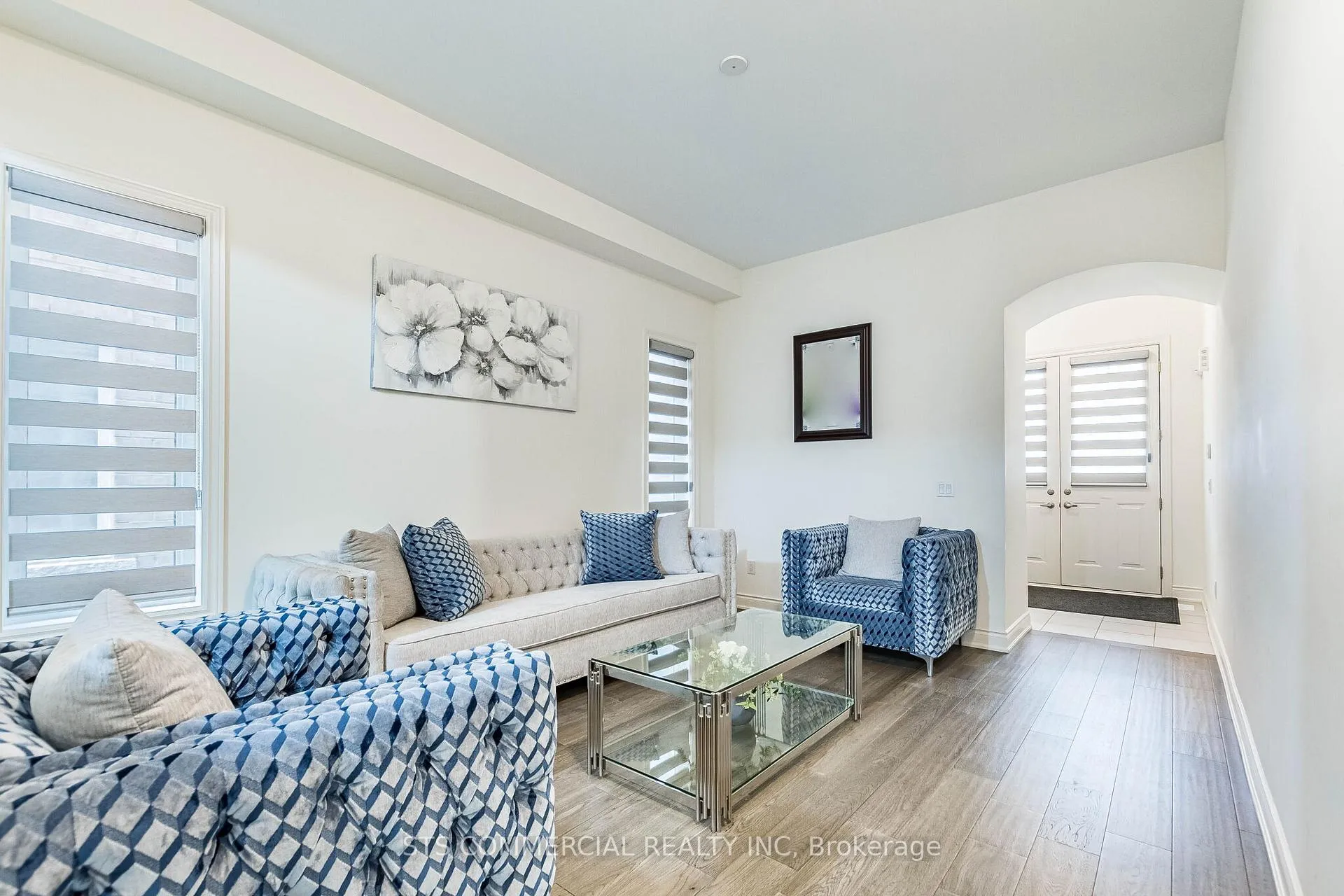 Photo 2 of 17 Kambalda Road, Brampton, Northwest Brampton — HOMEH